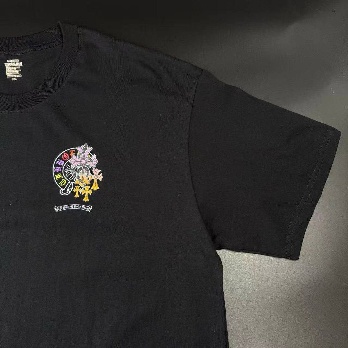 T-SHIRT