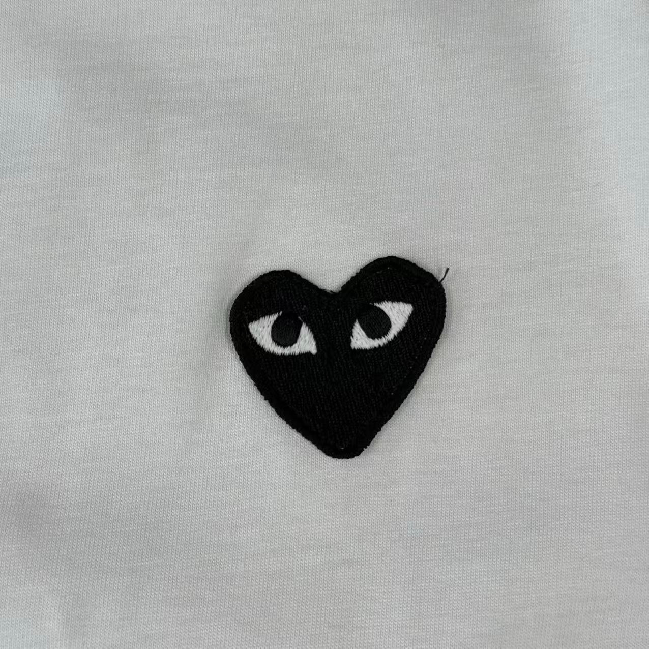 T-SHIRT CDG