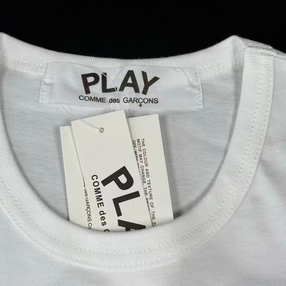 T-SHIRT CDG