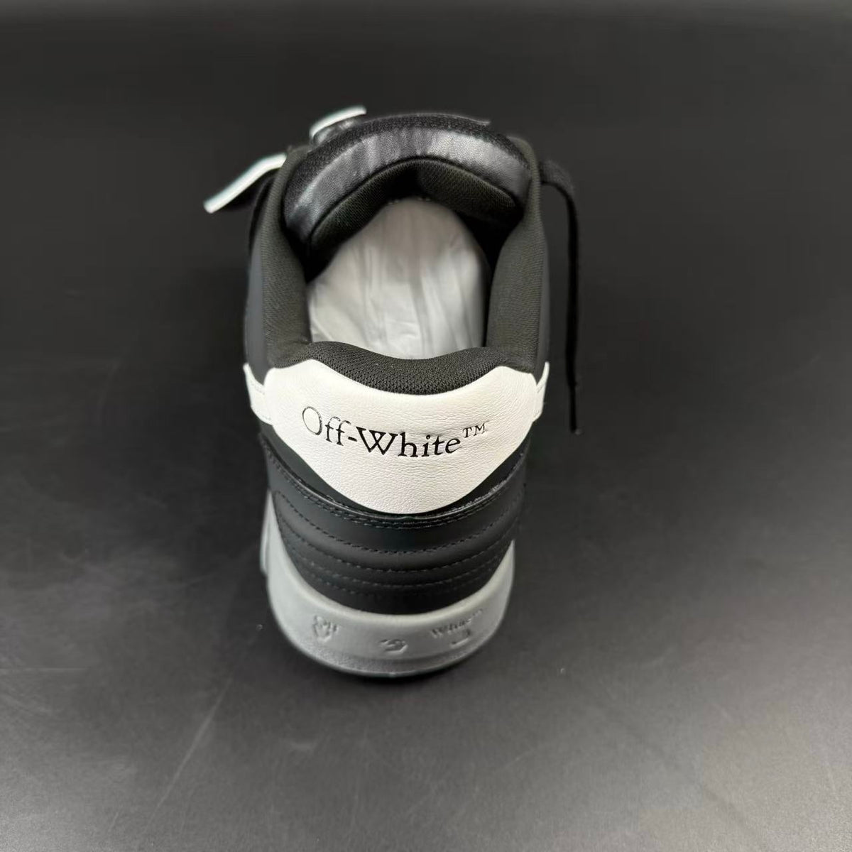OFF-WHITE OUT OF OFFICE