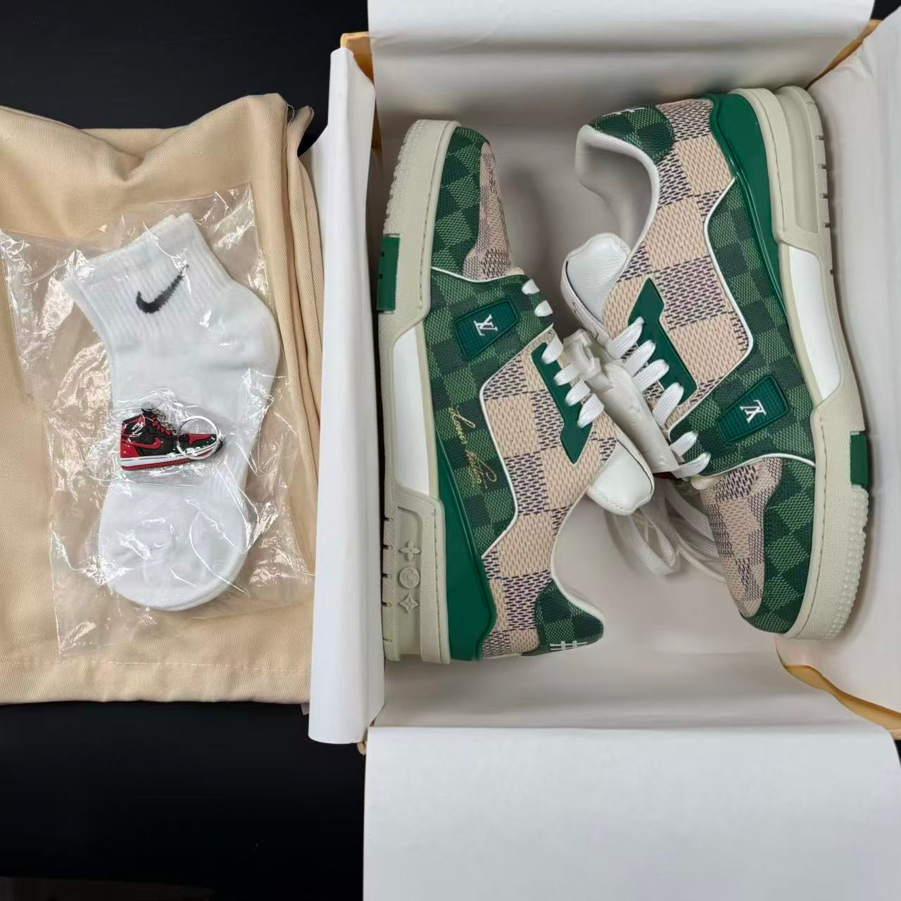 Trainer