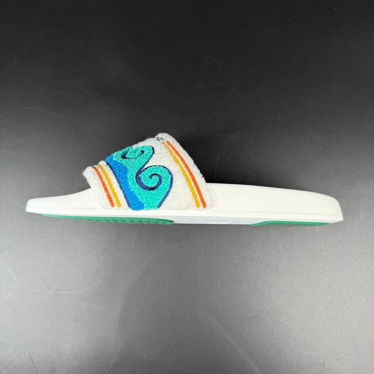 SLIPPERS