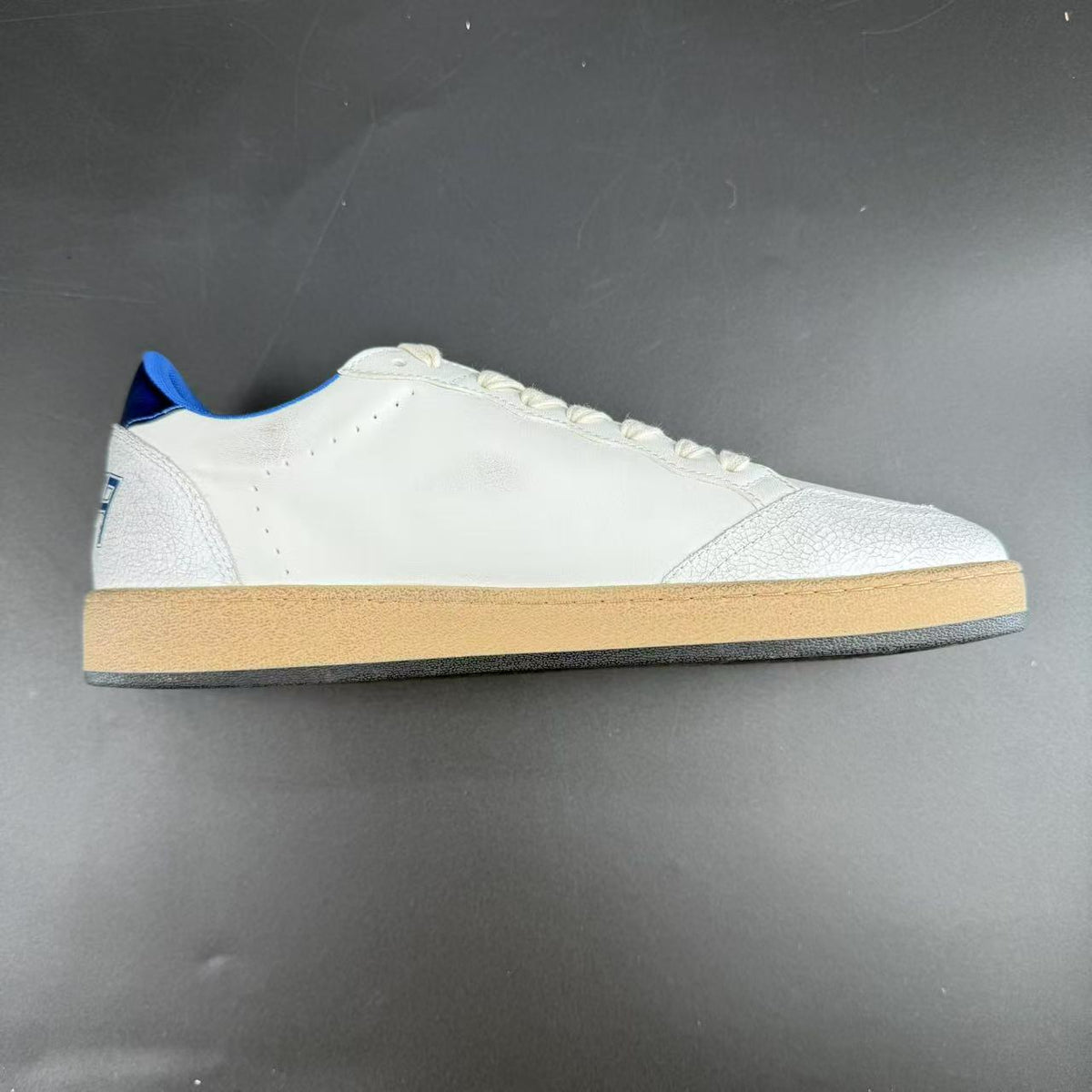 GOLDEN GOOSE WISHES