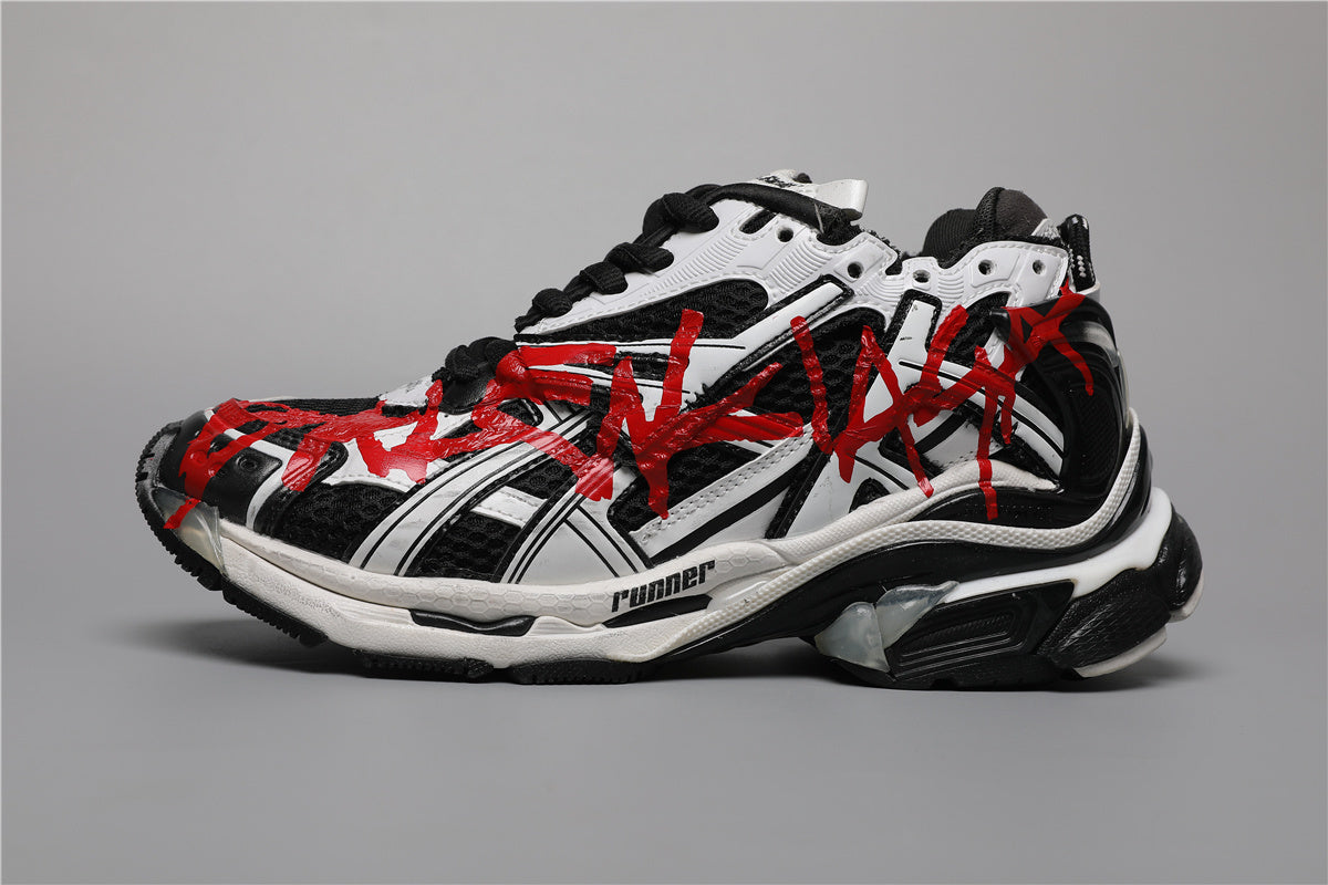 Balenciaga Runner Sneakers Black White Graffiti Red – Uomo Donna | Taglie 35–45