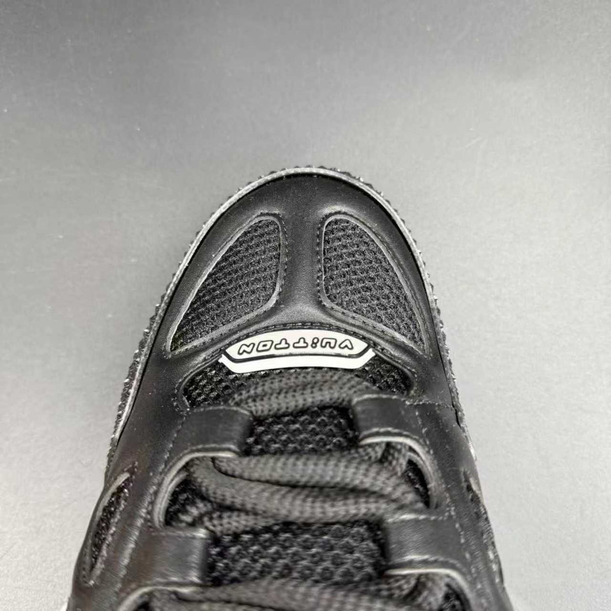 Skate Sneaker Black White