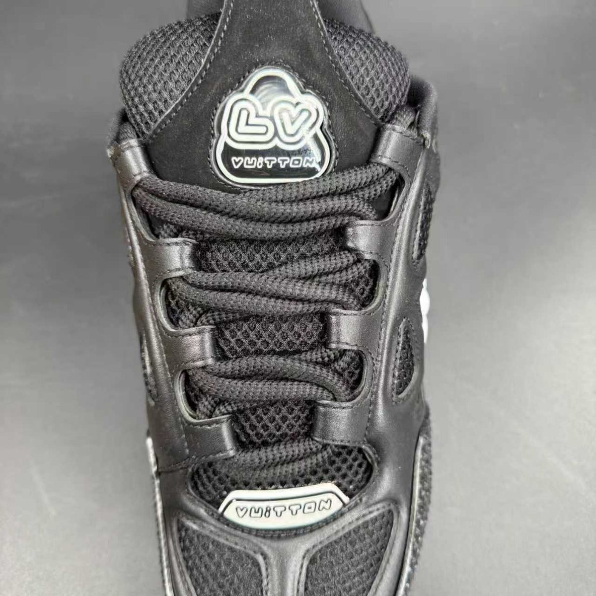 Skate Sneaker Black White