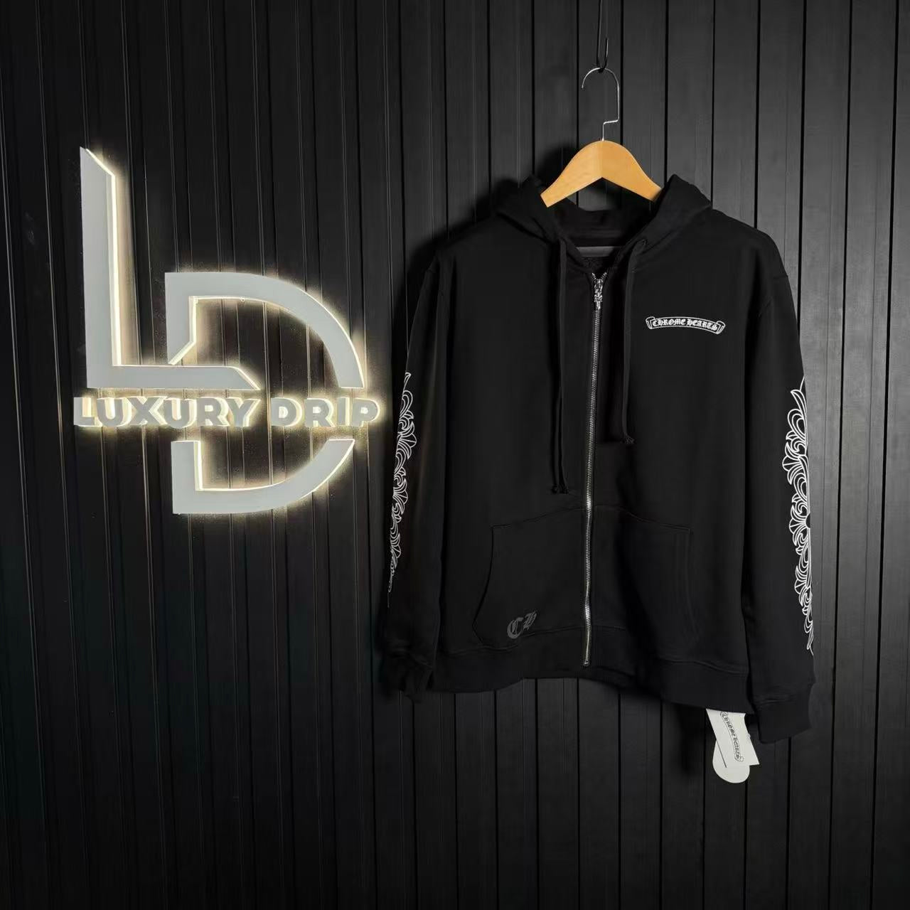 HOODIE