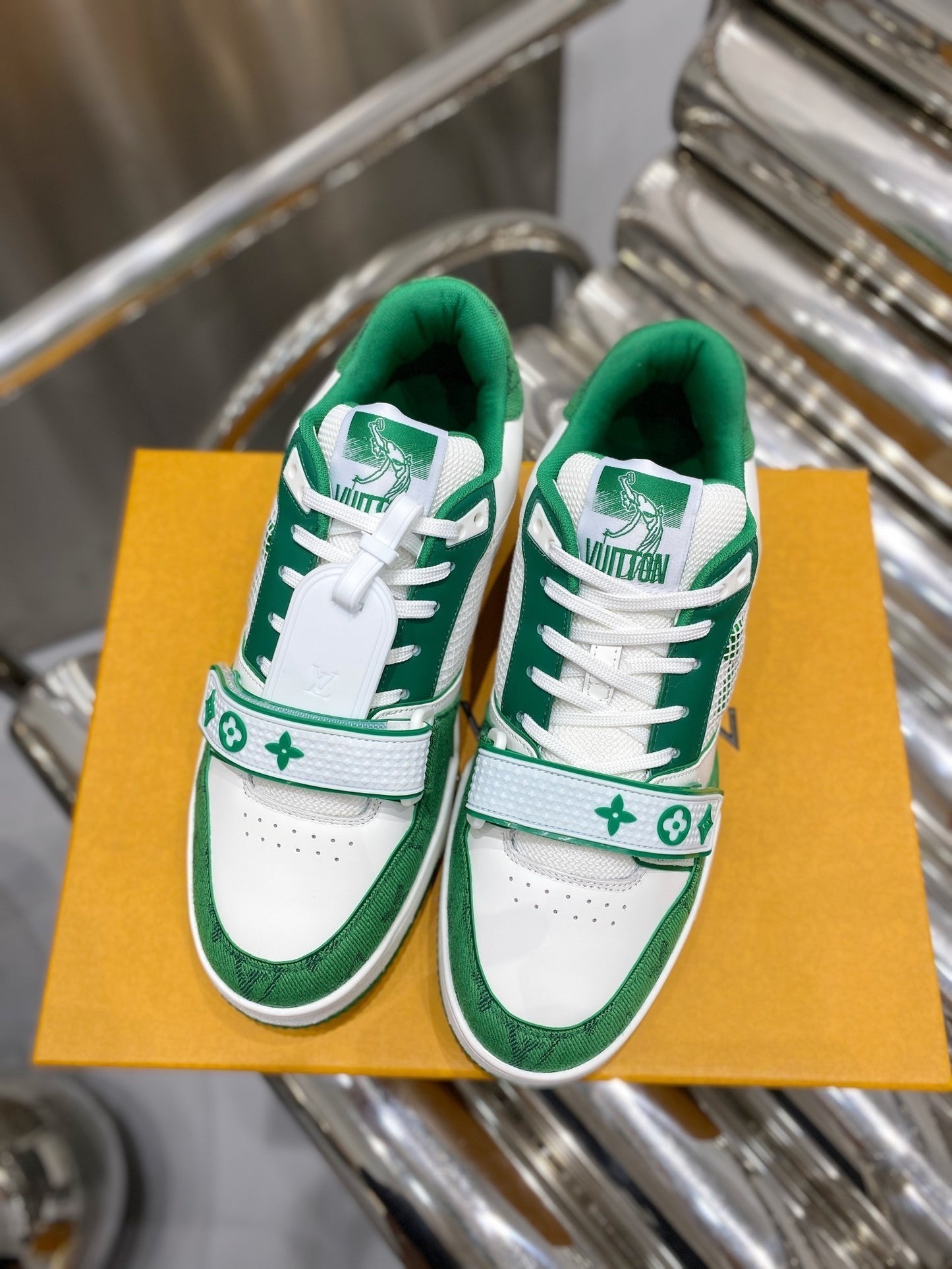 Louis Vuitton Trainer Sneakers – Tutte le Colorazioni