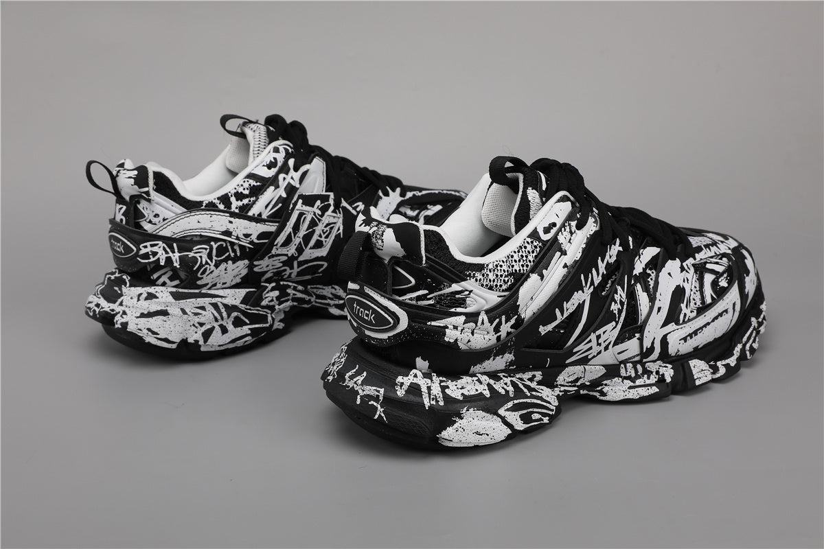 Balenciaga Track Sneakers Graffiti Black White – Uomo Donna | Taglie 35–45