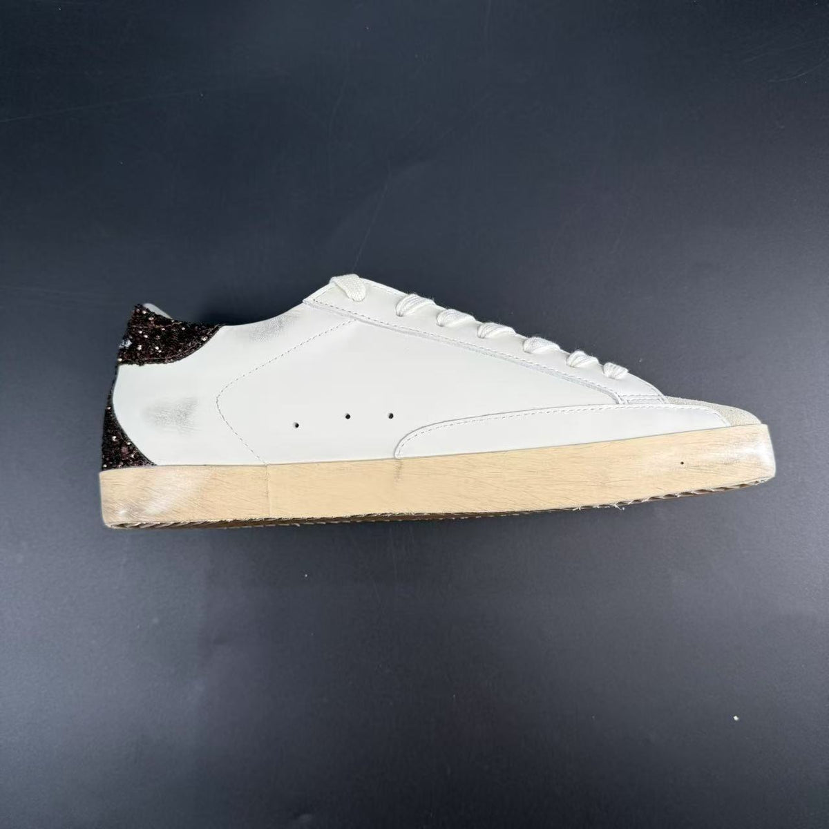 GOLDEN GOOSE STELLA IN GLITTER