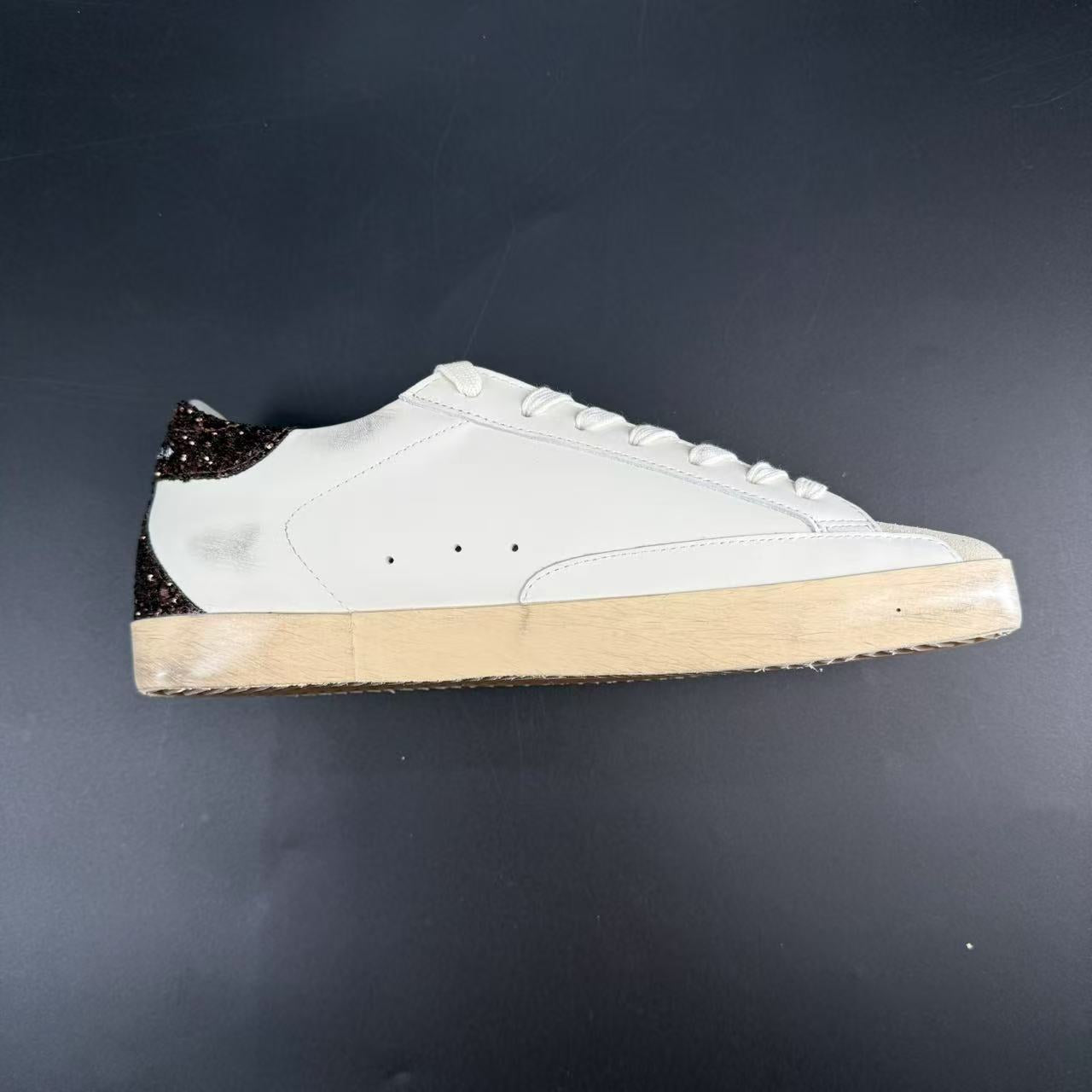 GOLDEN GOOSE STELLA IN GLITTER