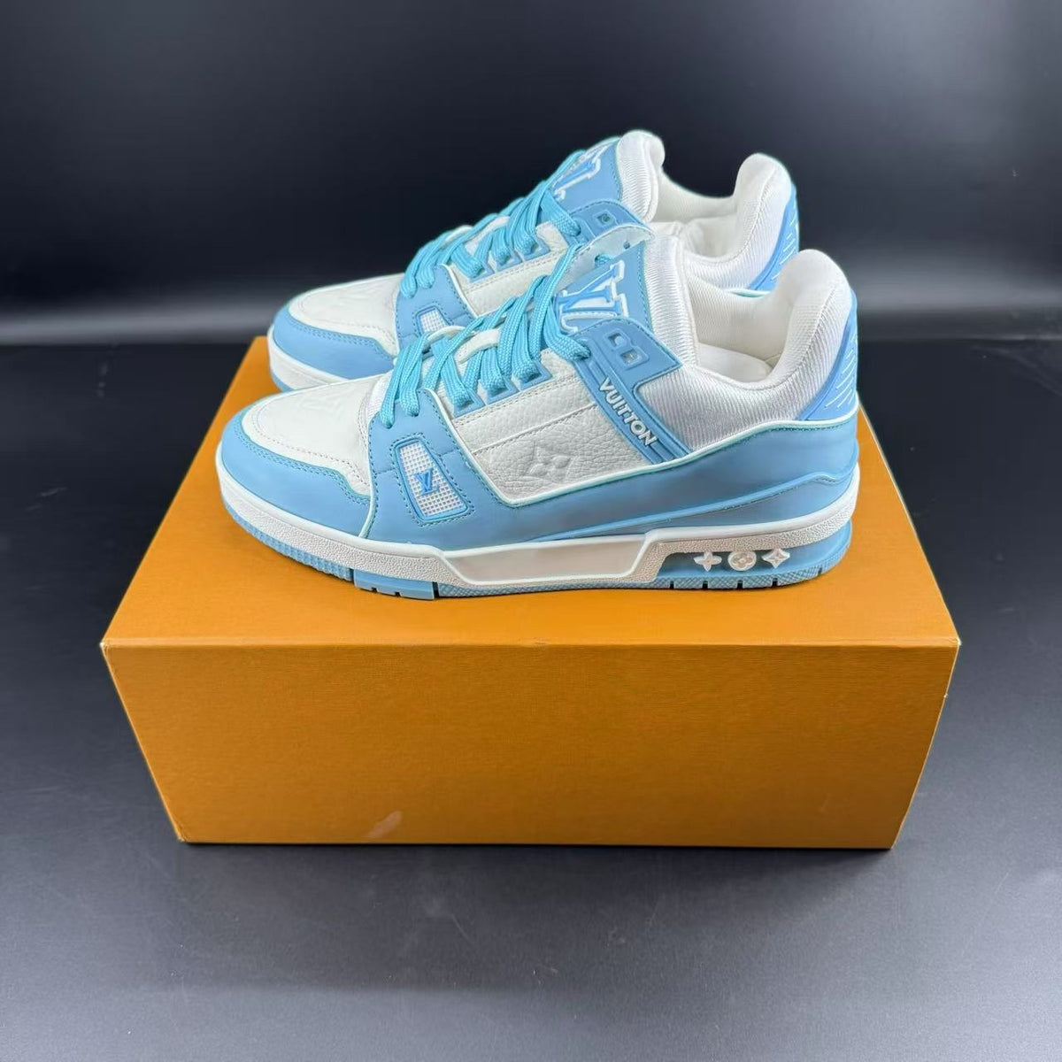 Trainer Low White Sky Blue