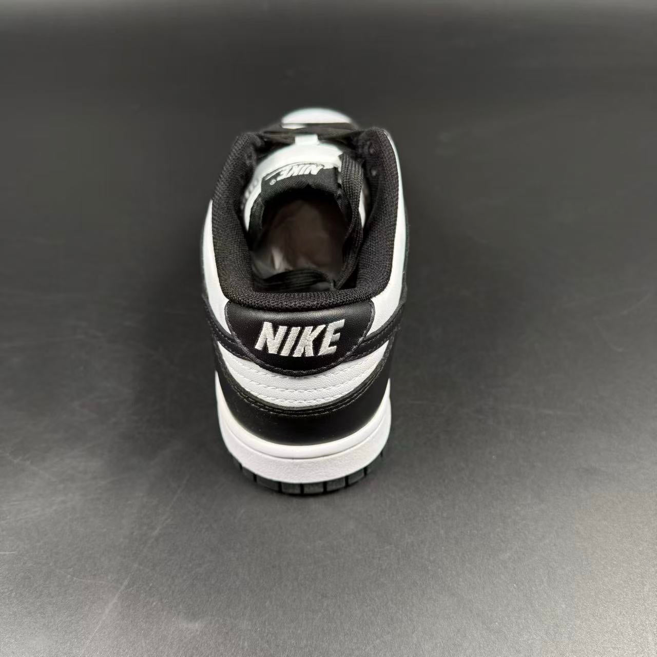 DUNK LOW NEXT NATURE WHITE BLACK