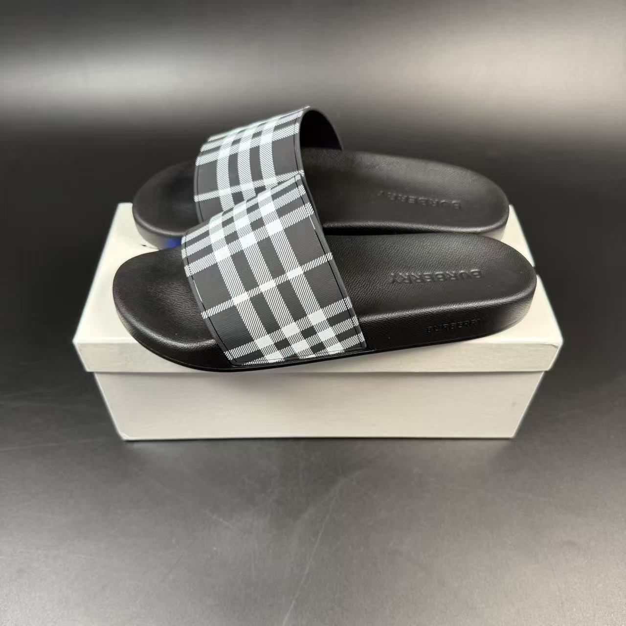 SLIPPERS