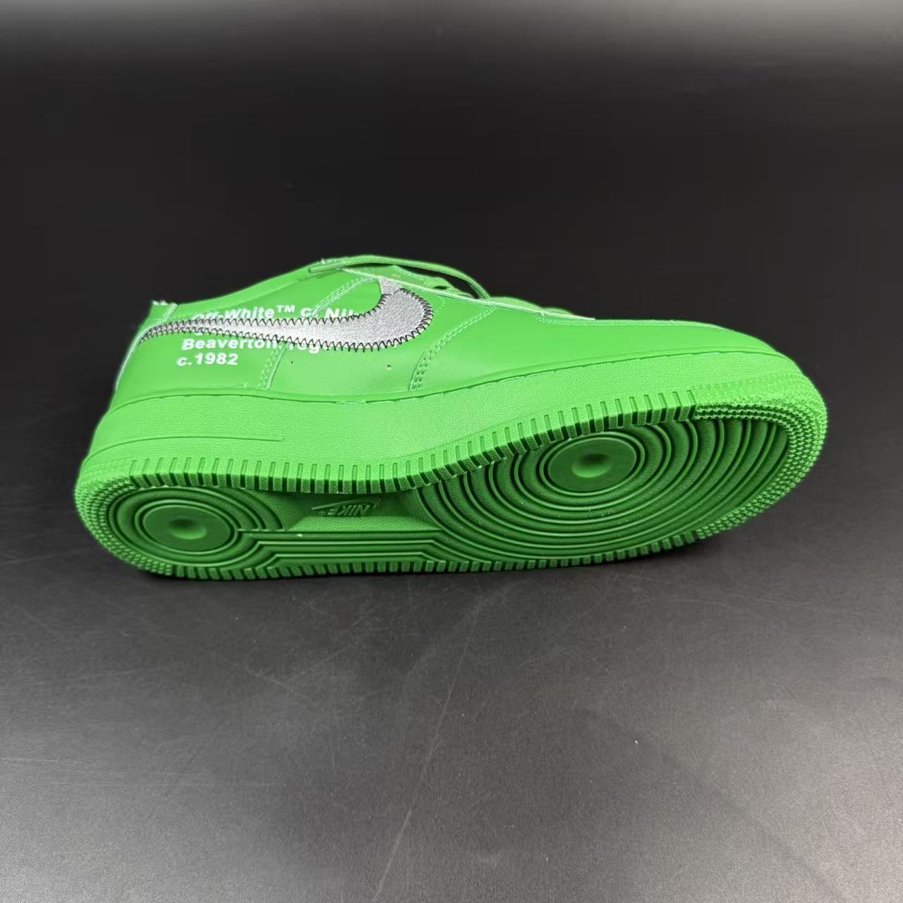 AF1 OFF-W. LIGHT GREEN SPARK