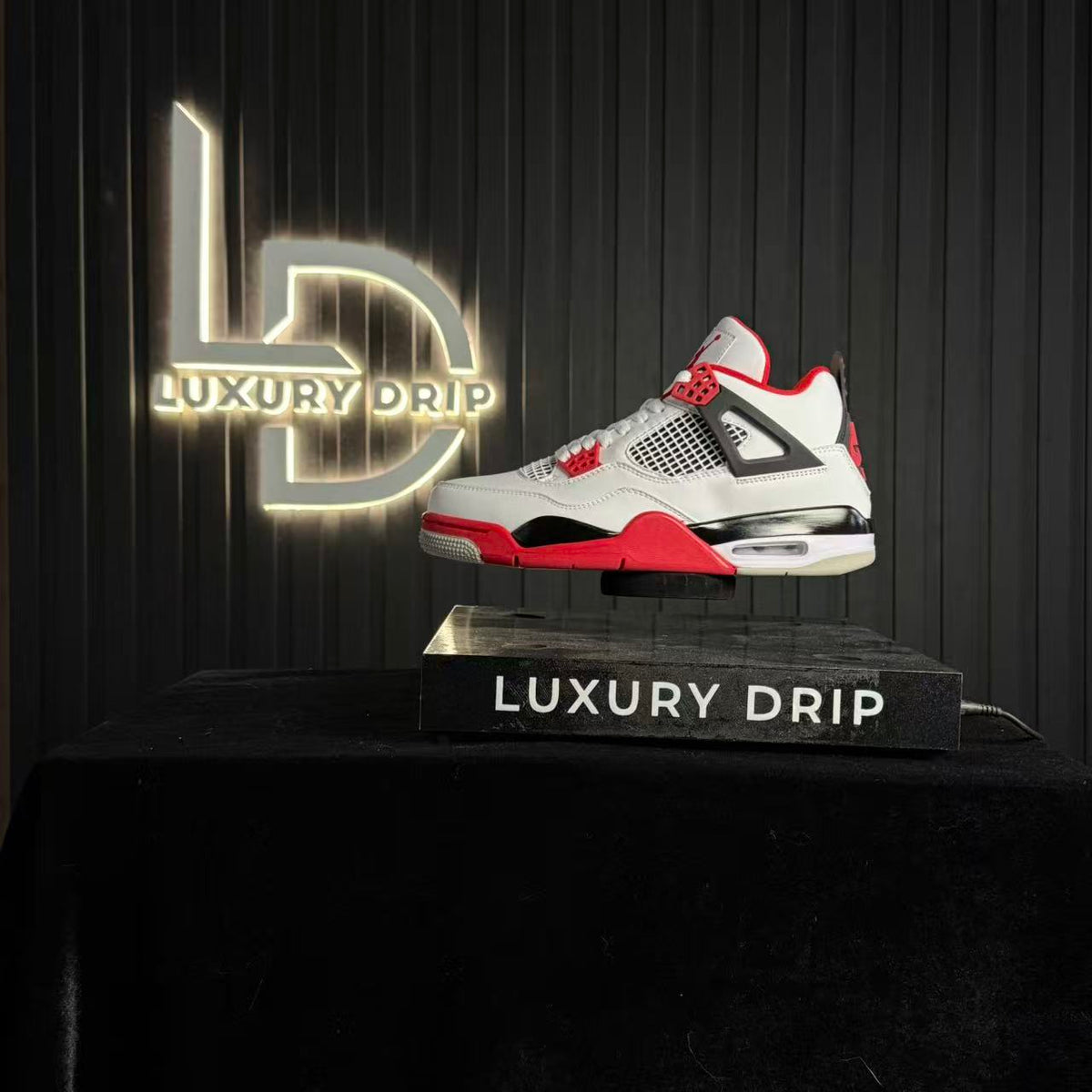 J4 RETRO FIRE RED