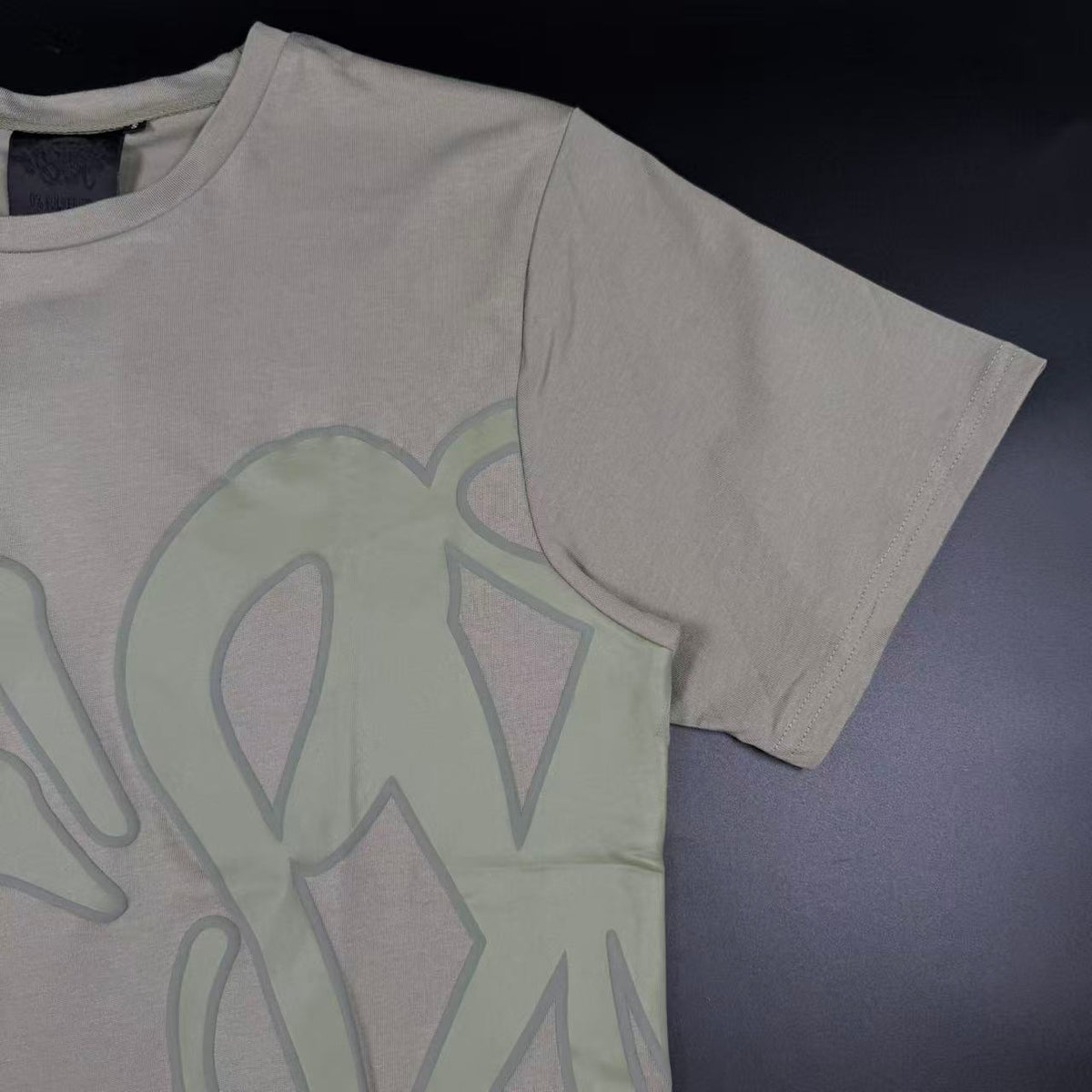 SYNA WORLD LOGO T-SHIRT – SHORT SET – SAGE/KHAKI
