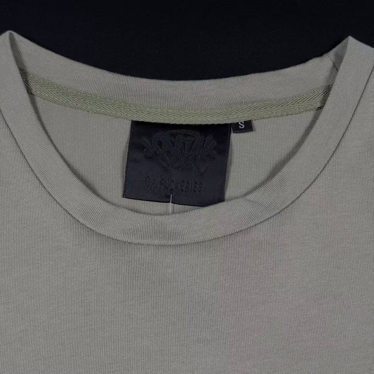 SYNA WORLD LOGO T-SHIRT – SHORT SET – SAGE/KHAKI