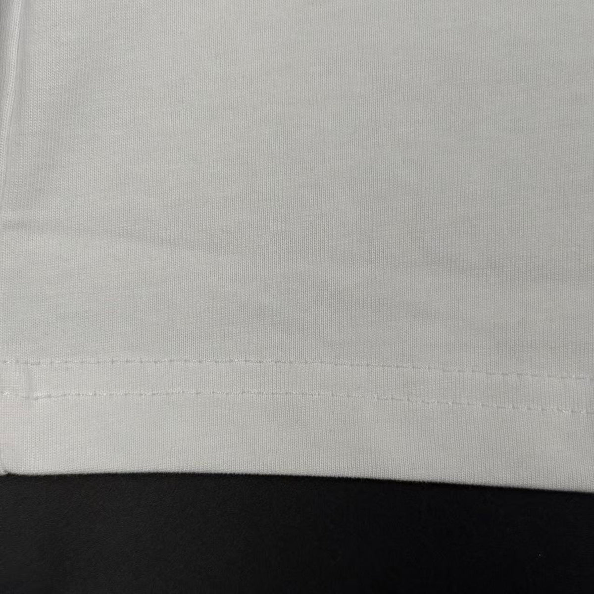 T-SHIRT OFF-W.