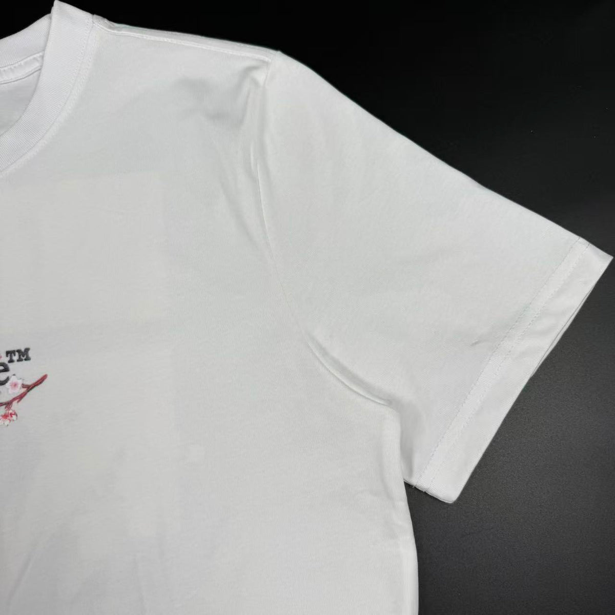 T-SHIRT OFF-W.
