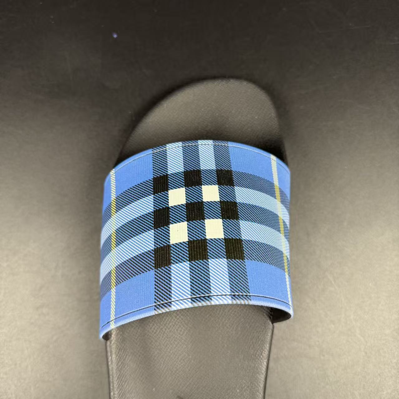 SLIPPERS
