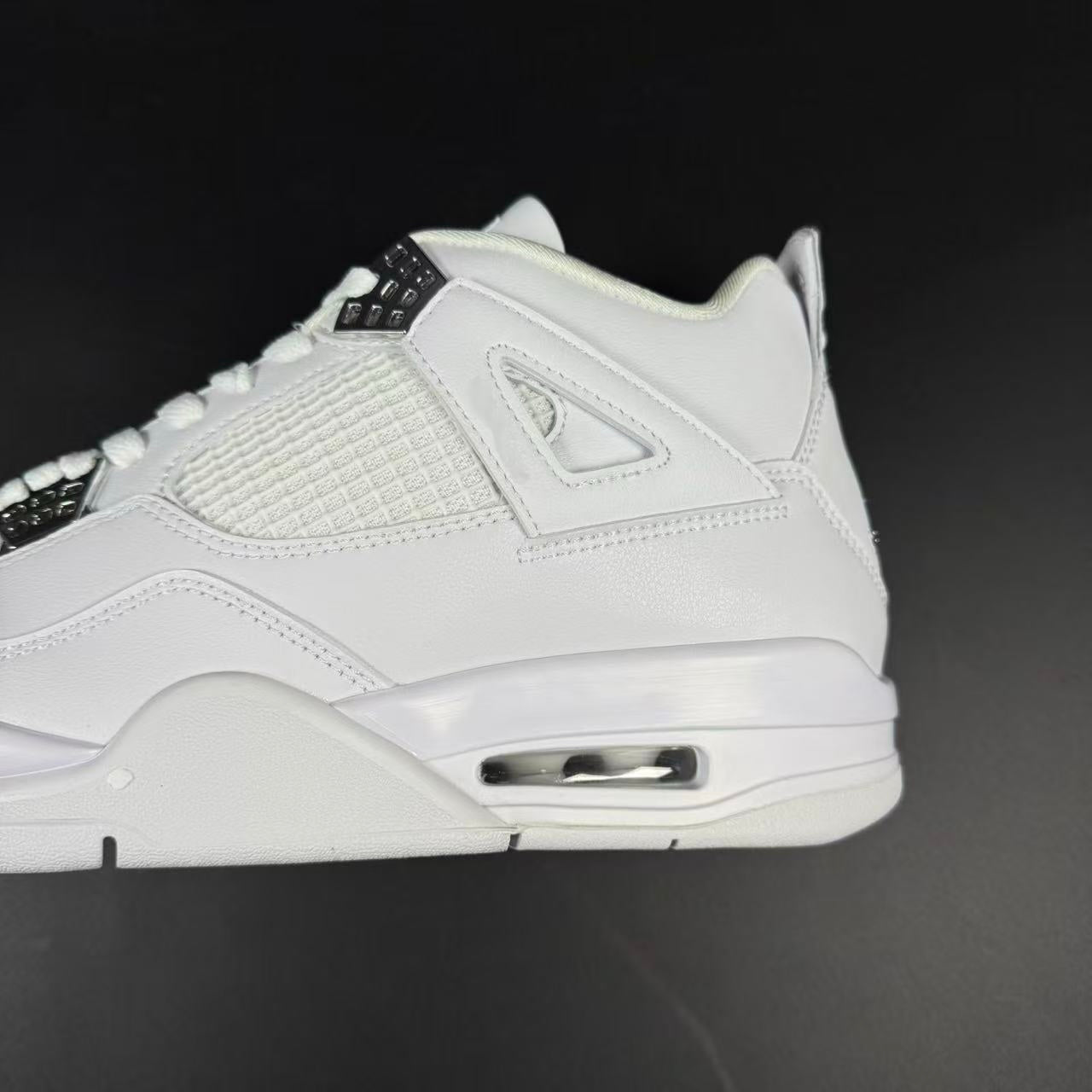 J4 RETRO PURE MONEY