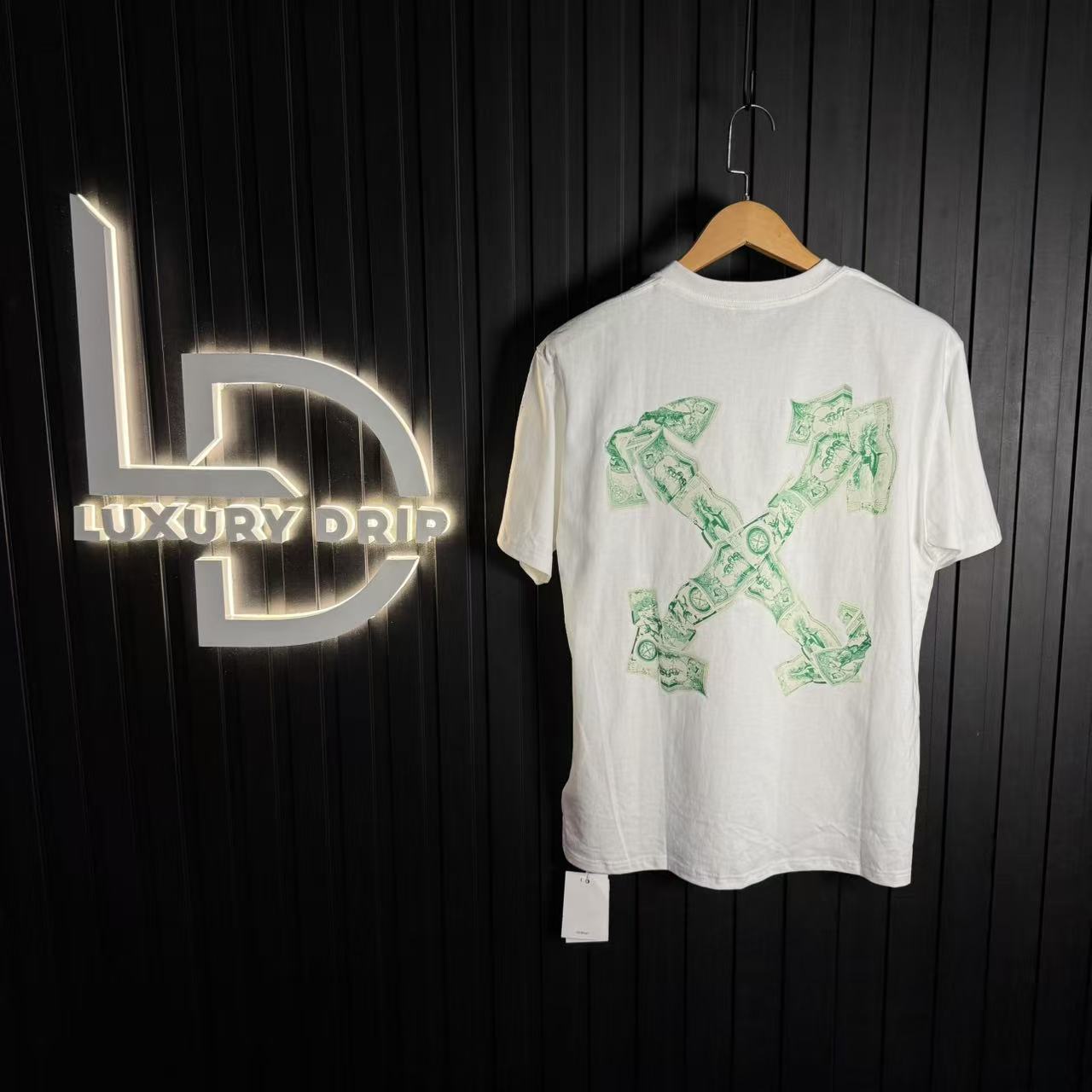 T-SHIRT OFF-W.