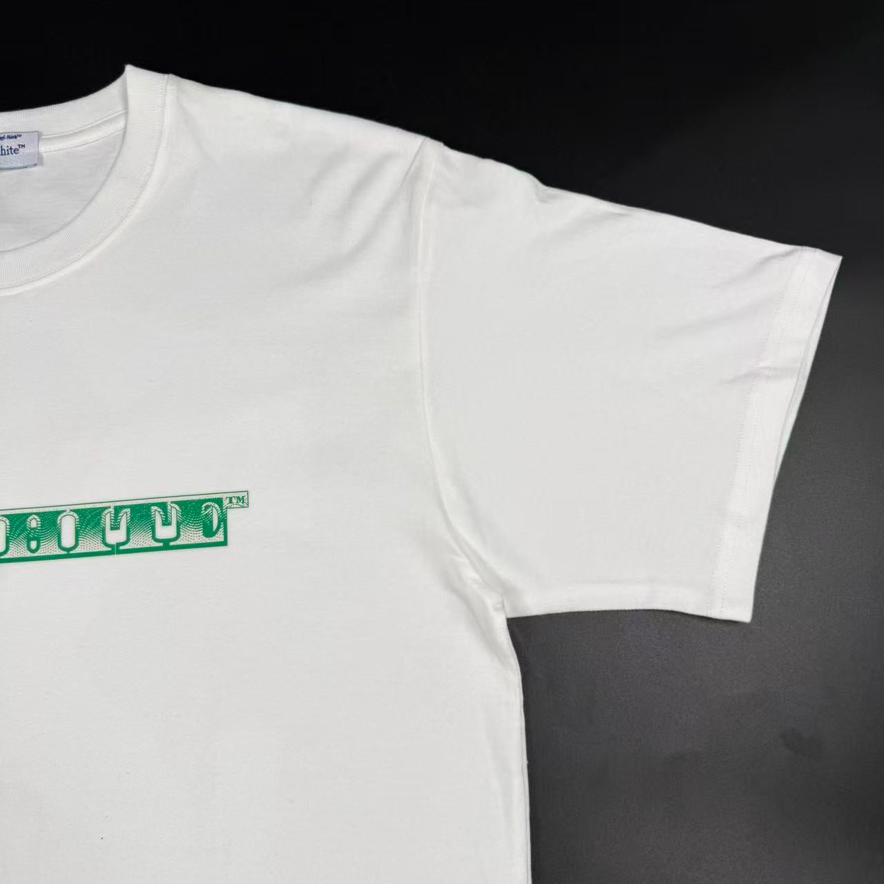T-SHIRT OFF-W.