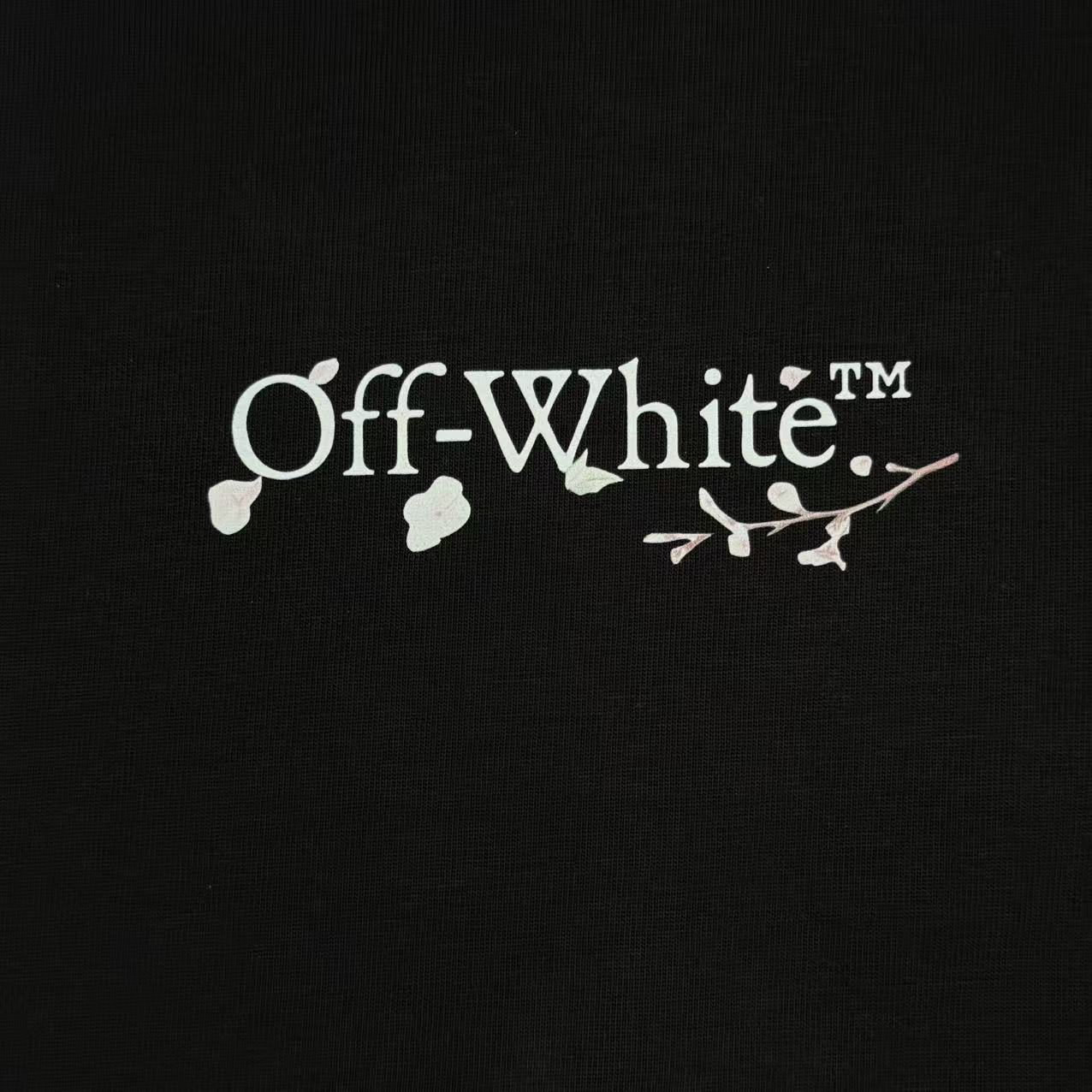 T-SHIRT OFF-W.