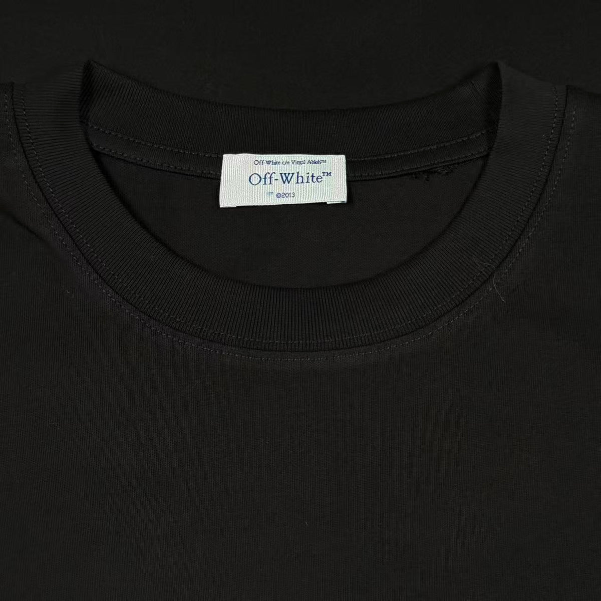 T-SHIRT OFF-W.