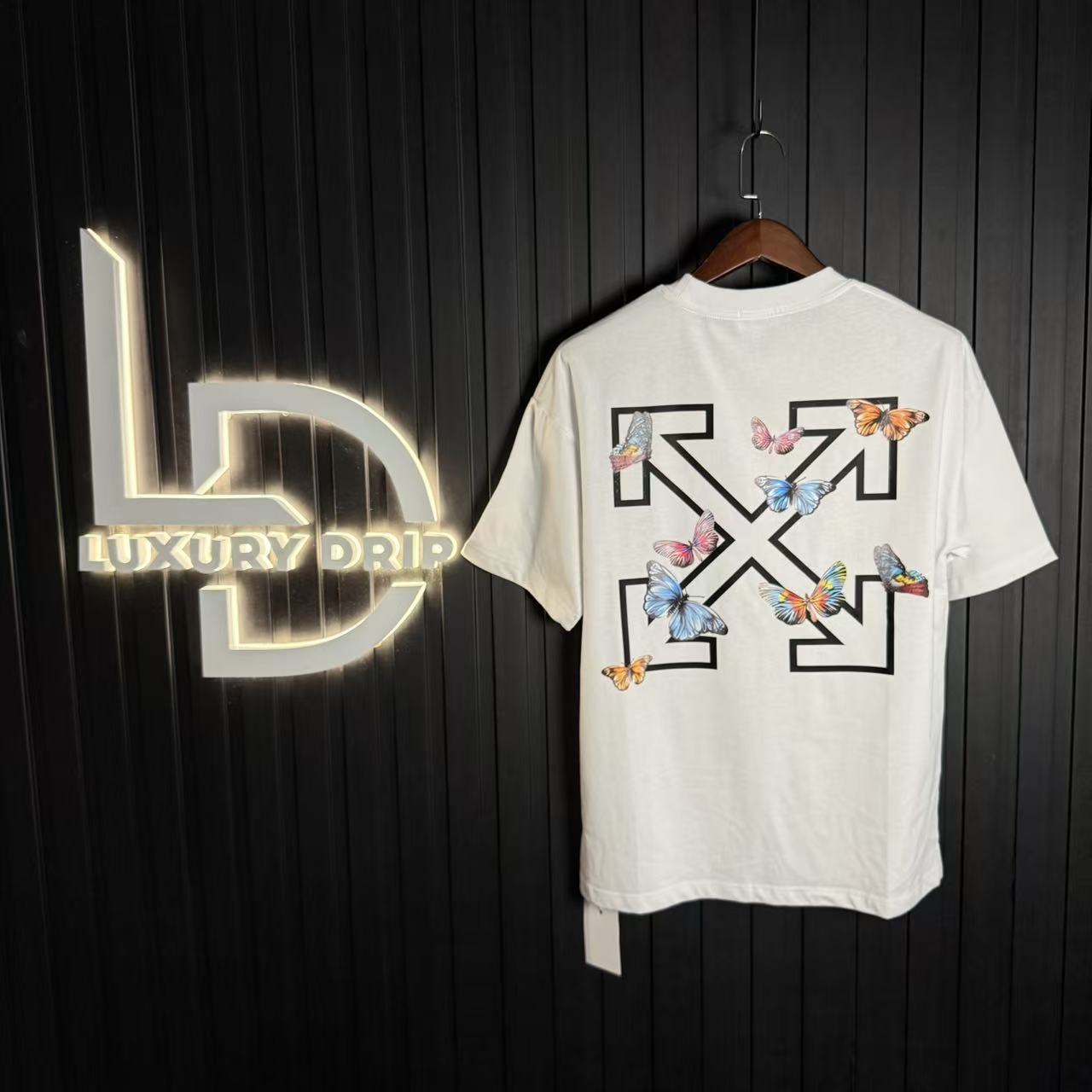 T-SHIRT OFF-W.