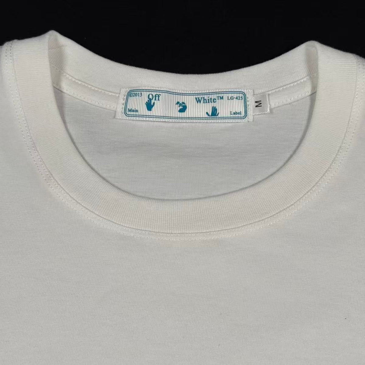 T-SHIRT OFF-W.