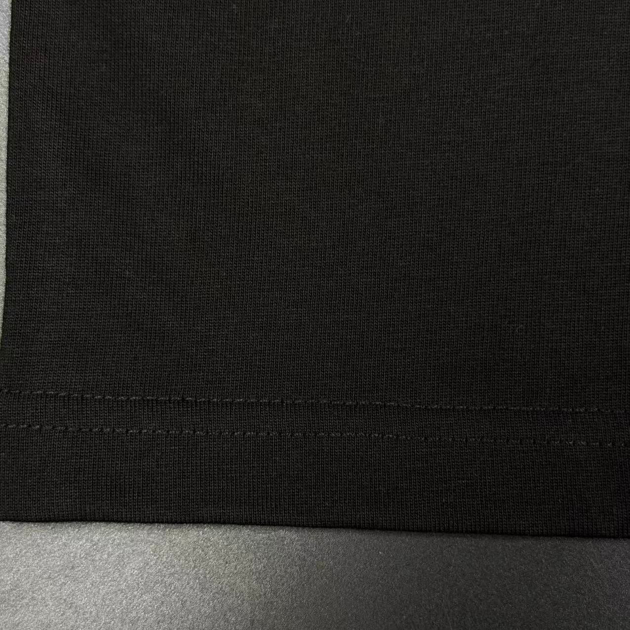 T-SHIRT OFF-W.