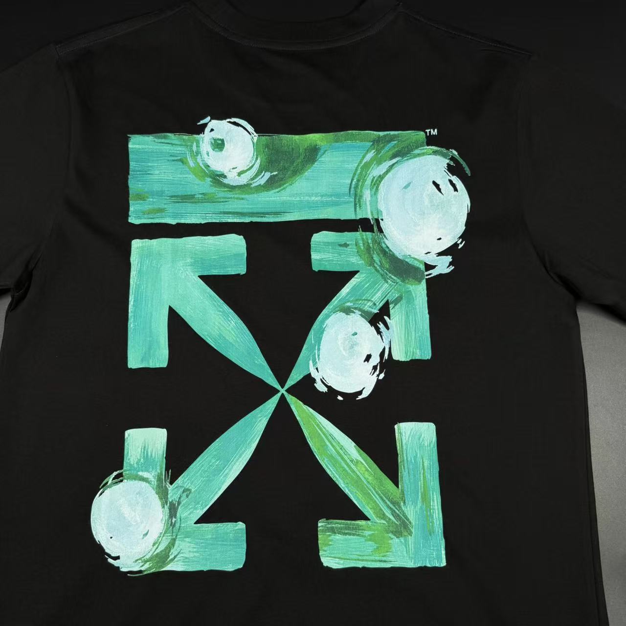 T-SHIRT OFF-W.