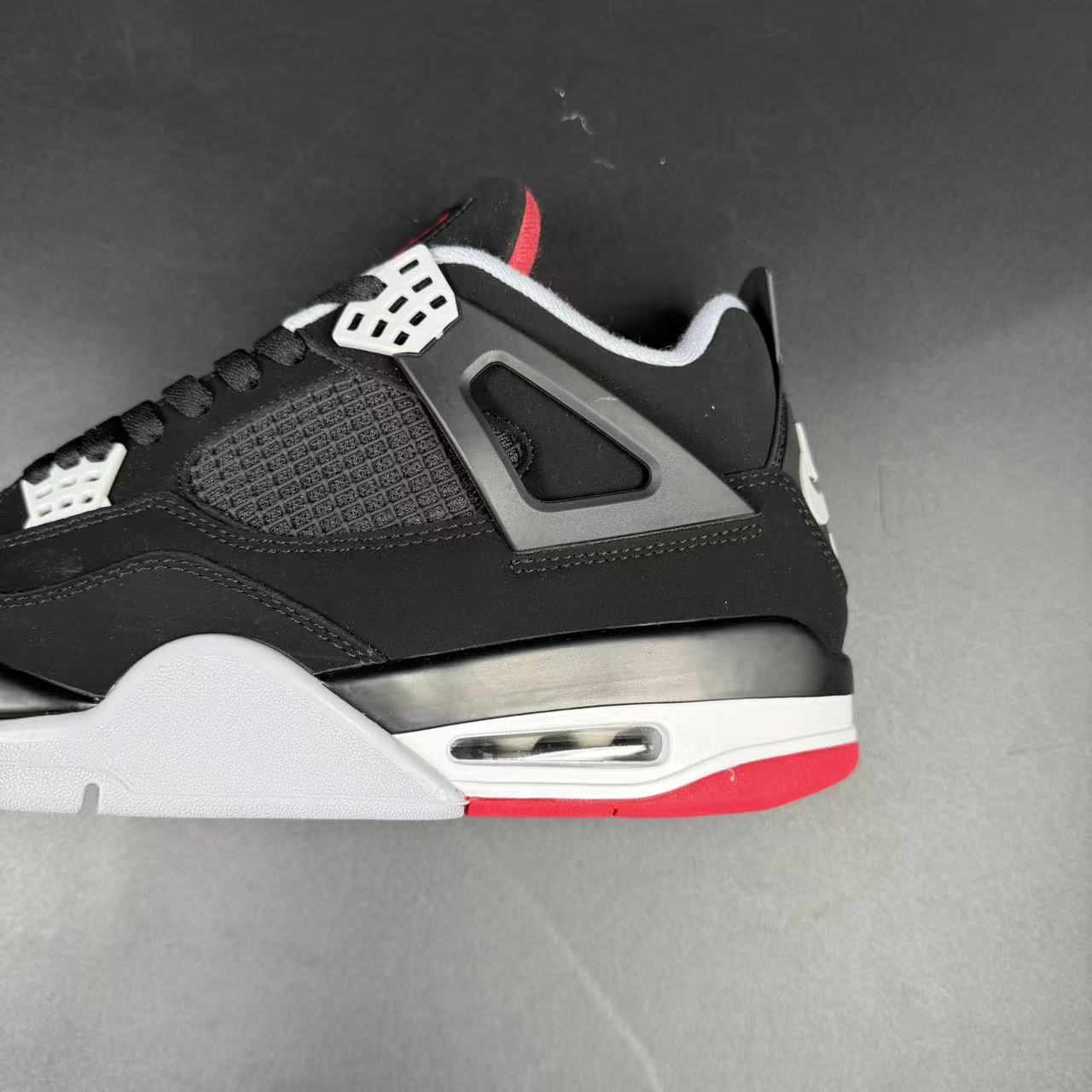 J4 RETRO BRED 2019