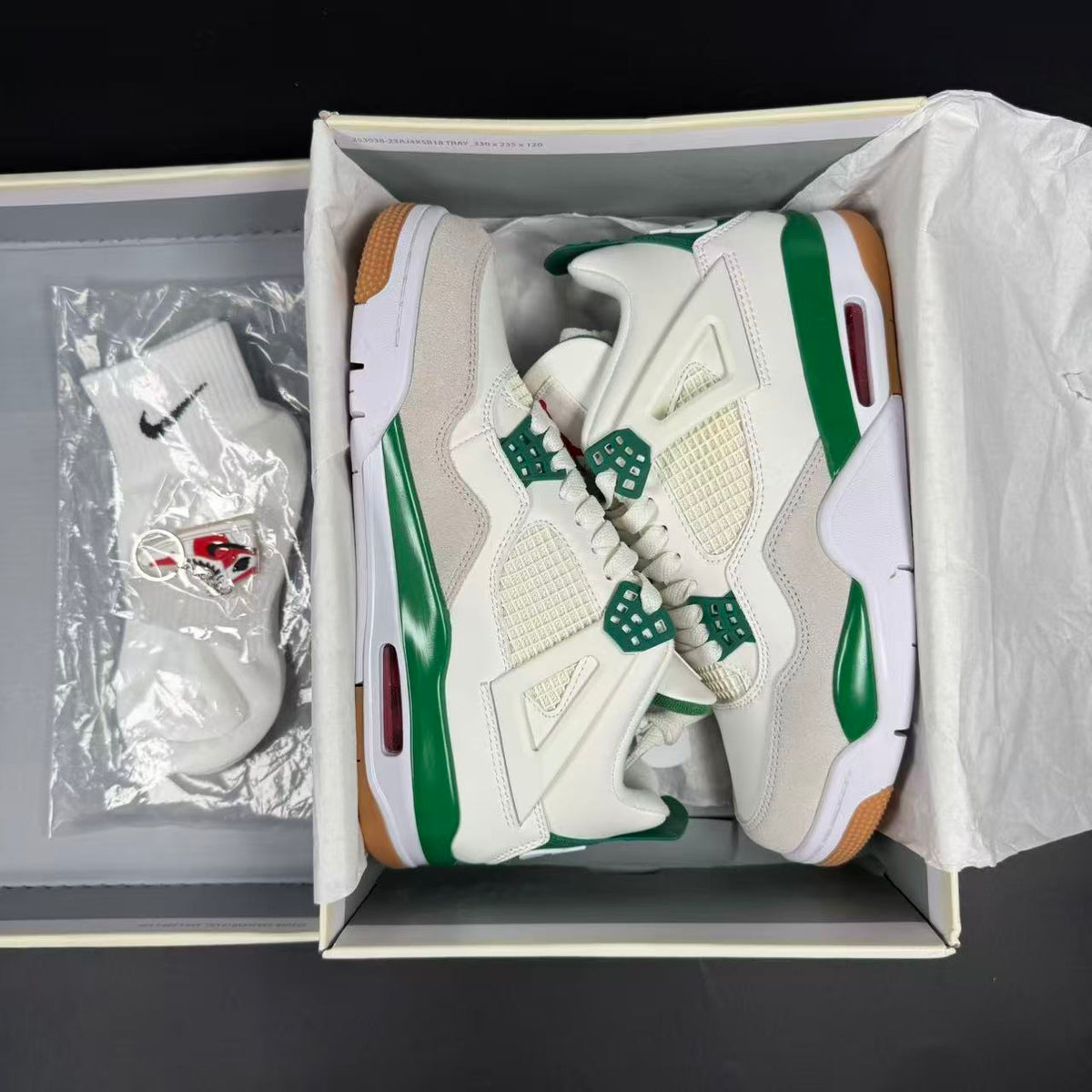 J4 RETRO PINE GREEN