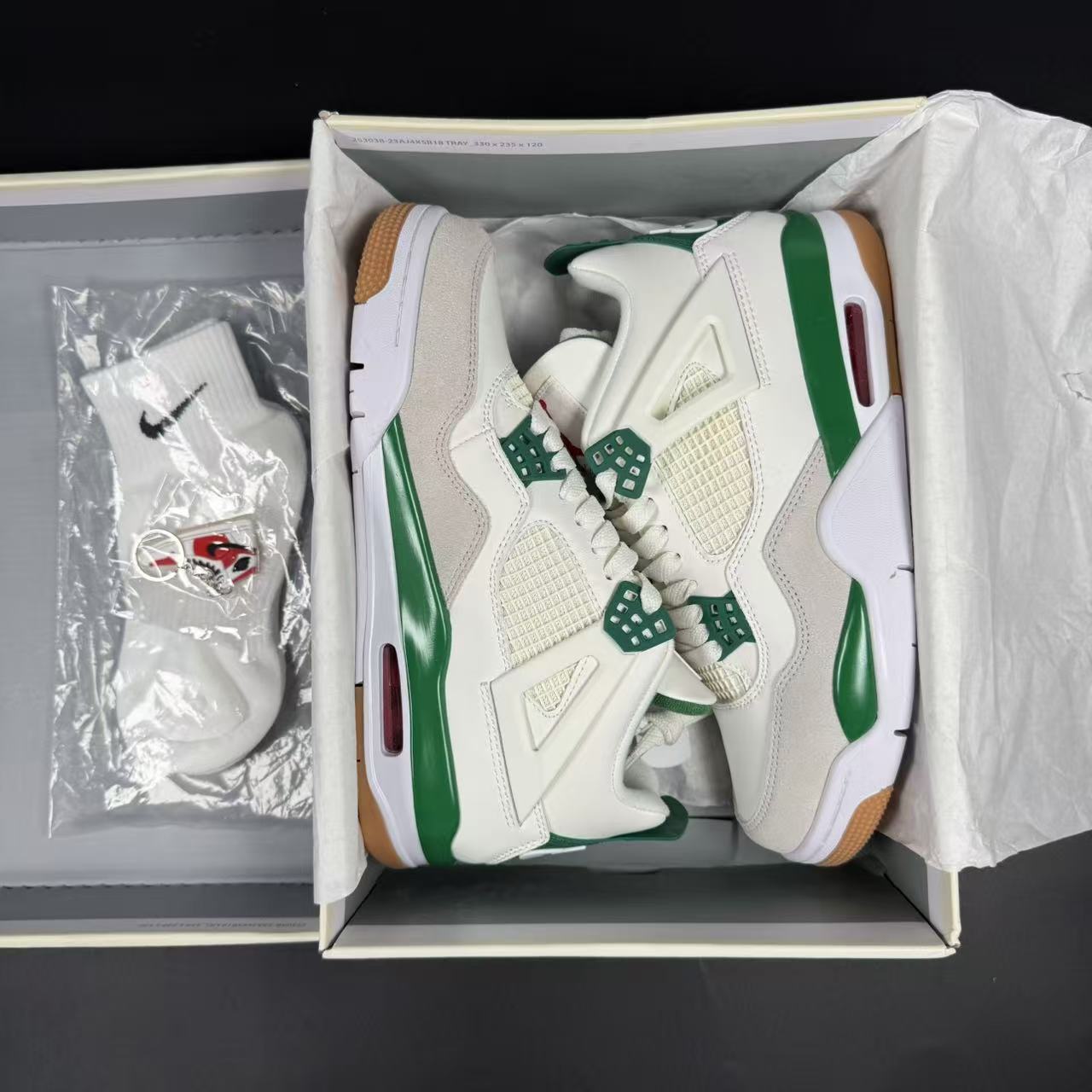 J4 RETRO PINE GREEN