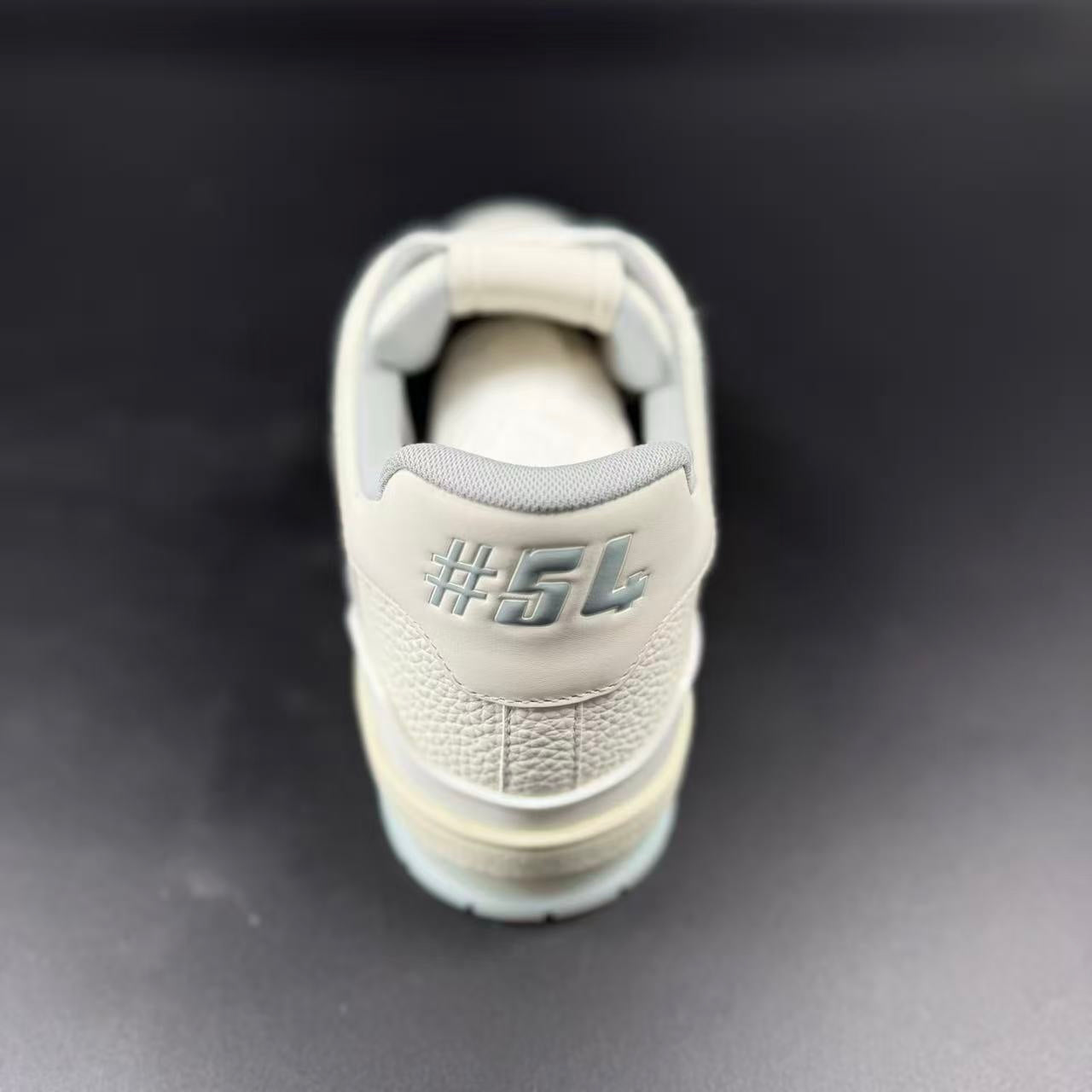 Trainer