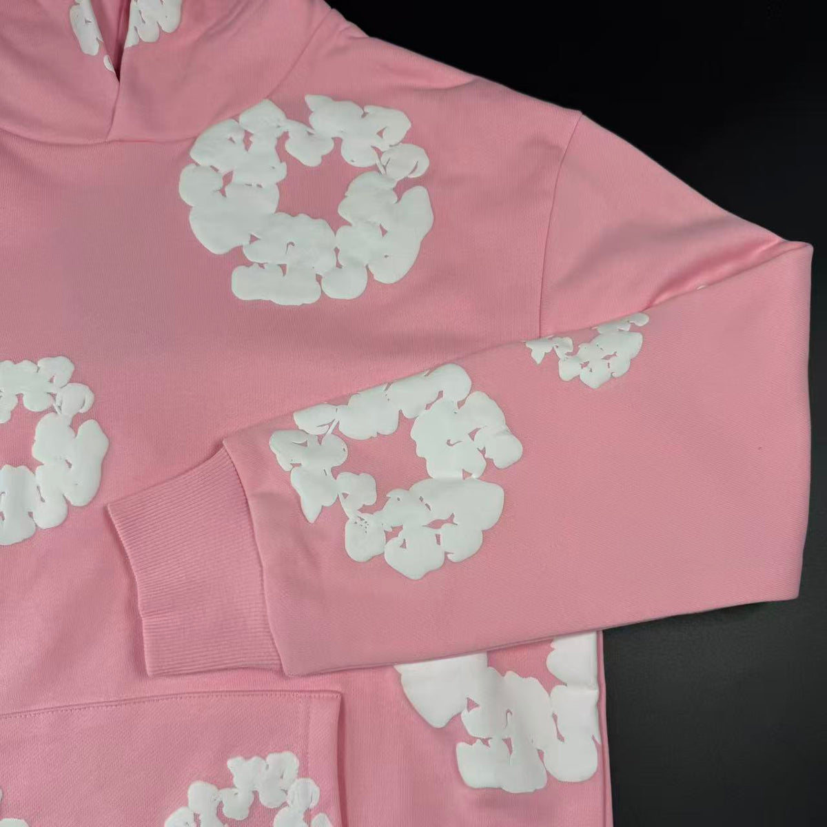 DENIM TEARS – Hoodie pink