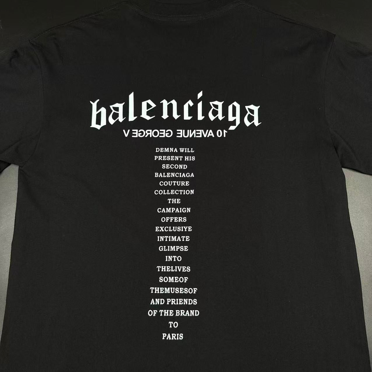 T-SHIRT