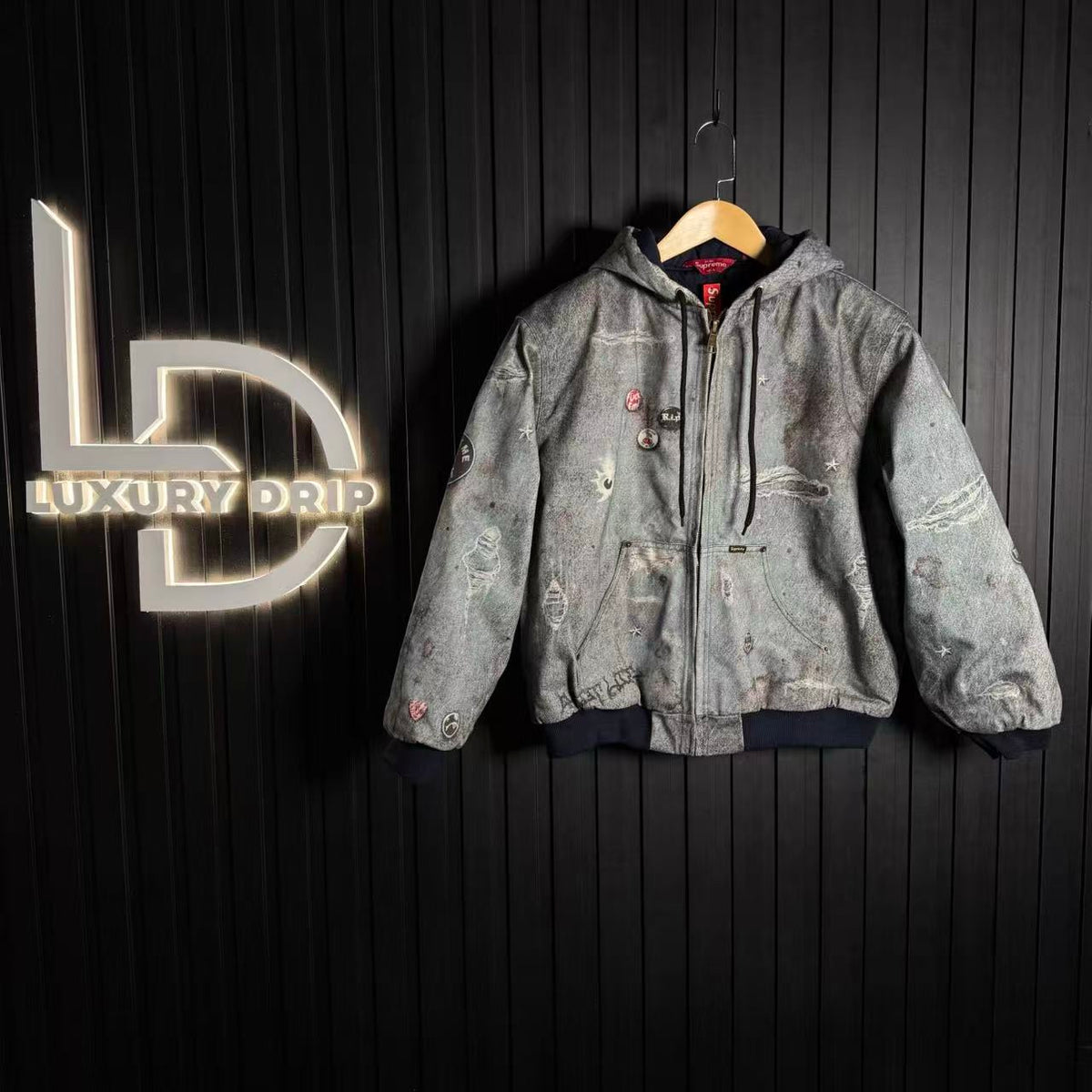 JACKET