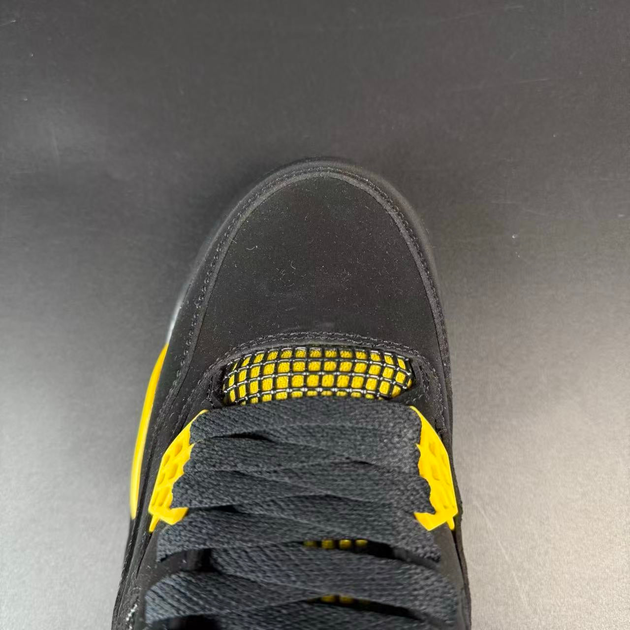 J4 RETRO THUNDER