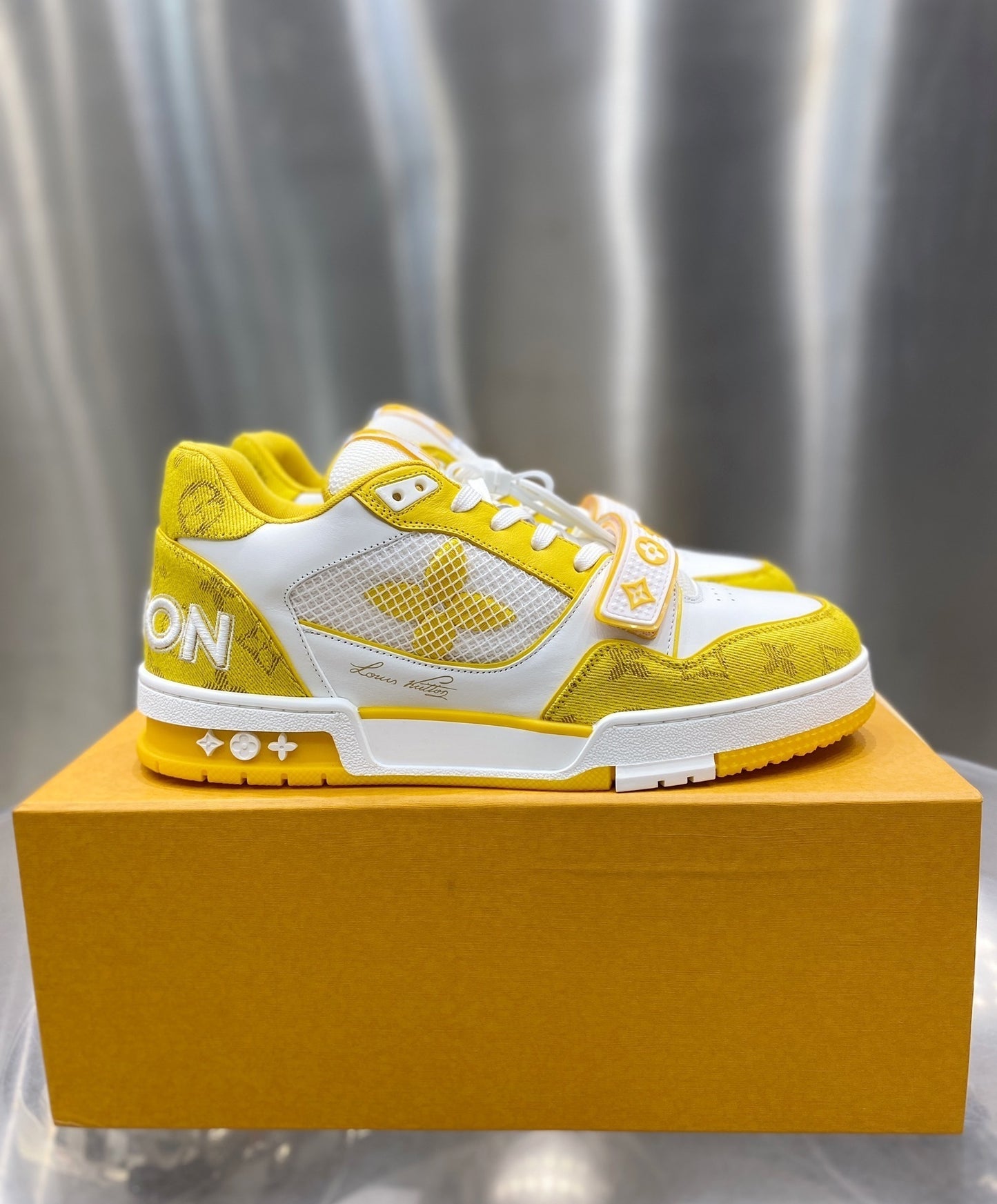 Louis Vuitton Trainer Sneakers – Tutte le Colorazioni