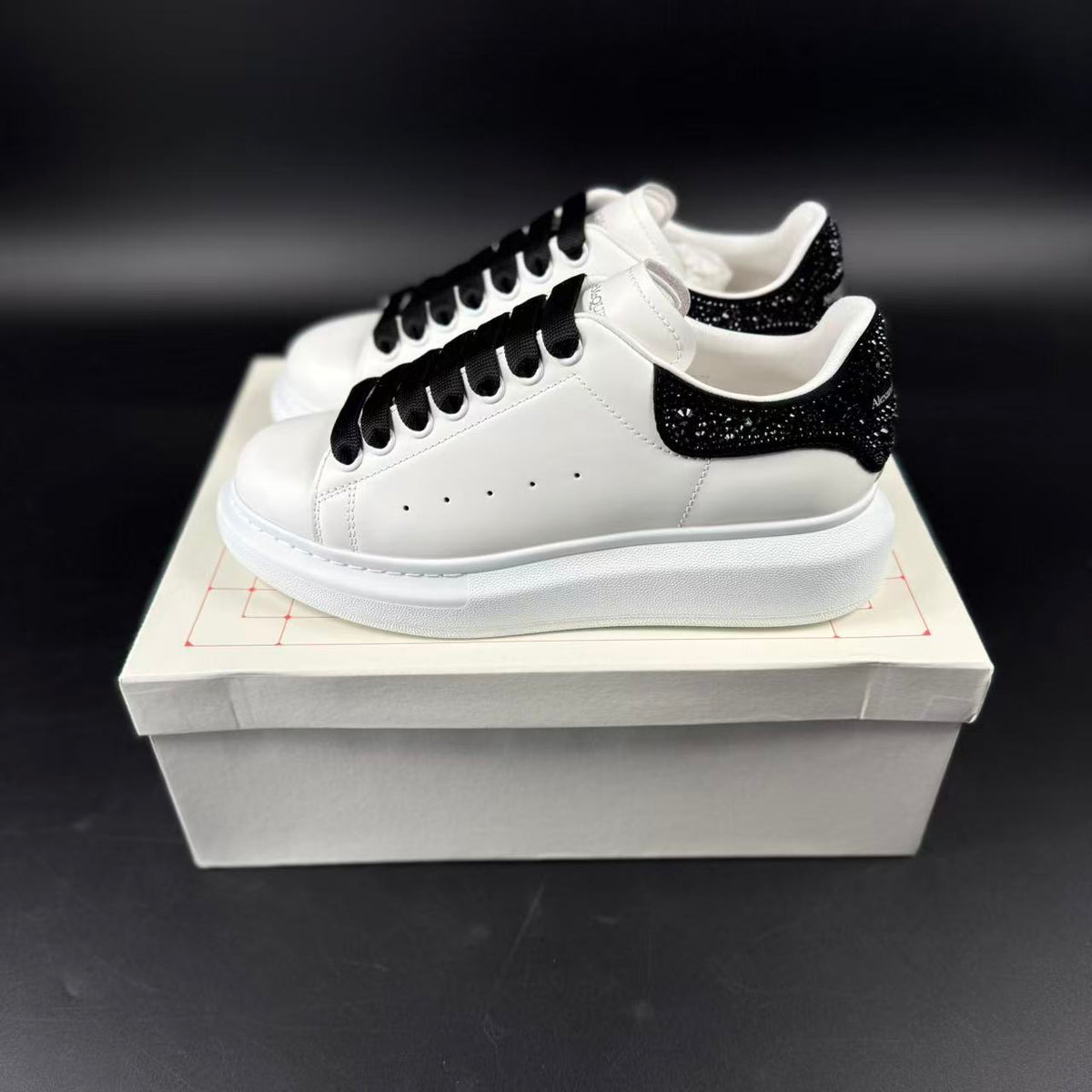 MCQUEEN – size 36