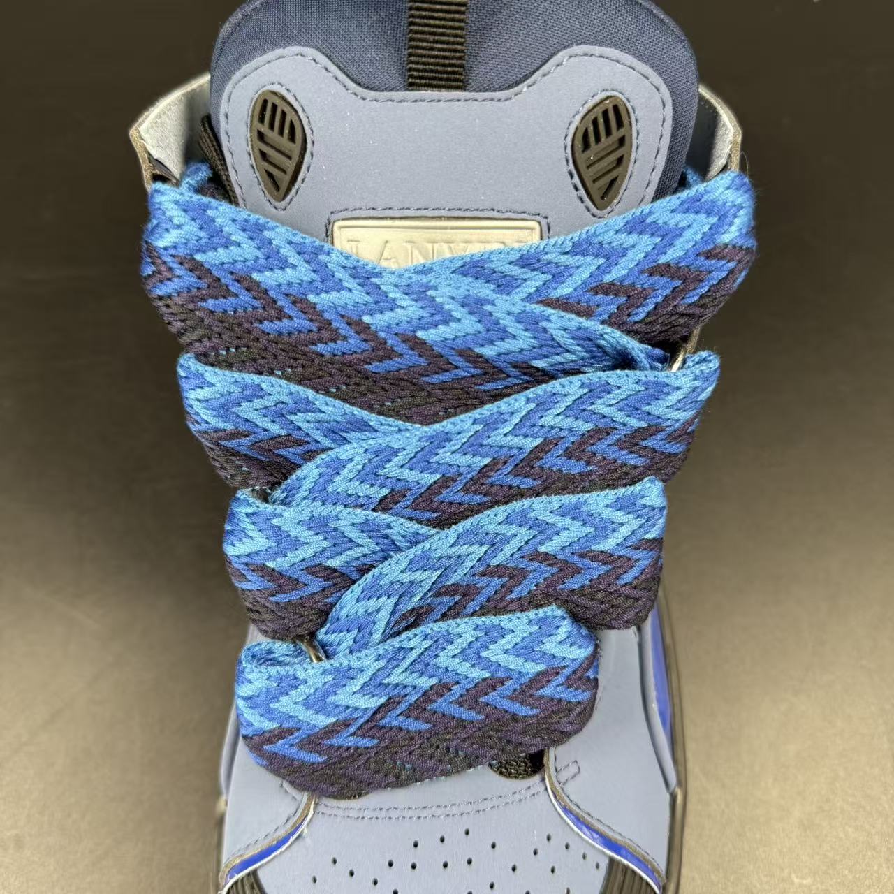 Curb rhinestone-embellished Blue