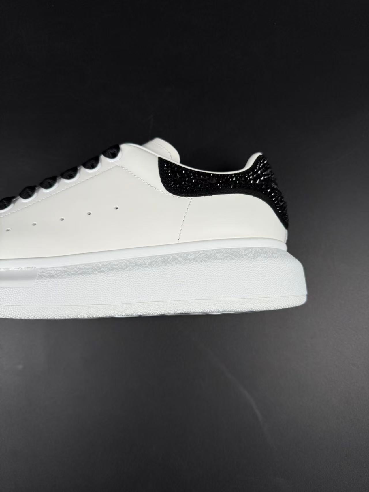 MCQUEEN – size 36