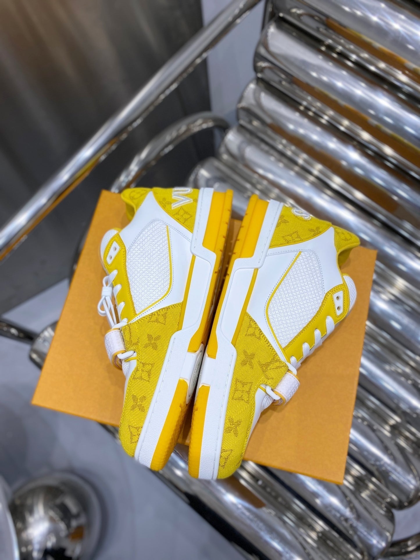 Louis Vuitton Trainer Sneakers – Tutte le Colorazioni