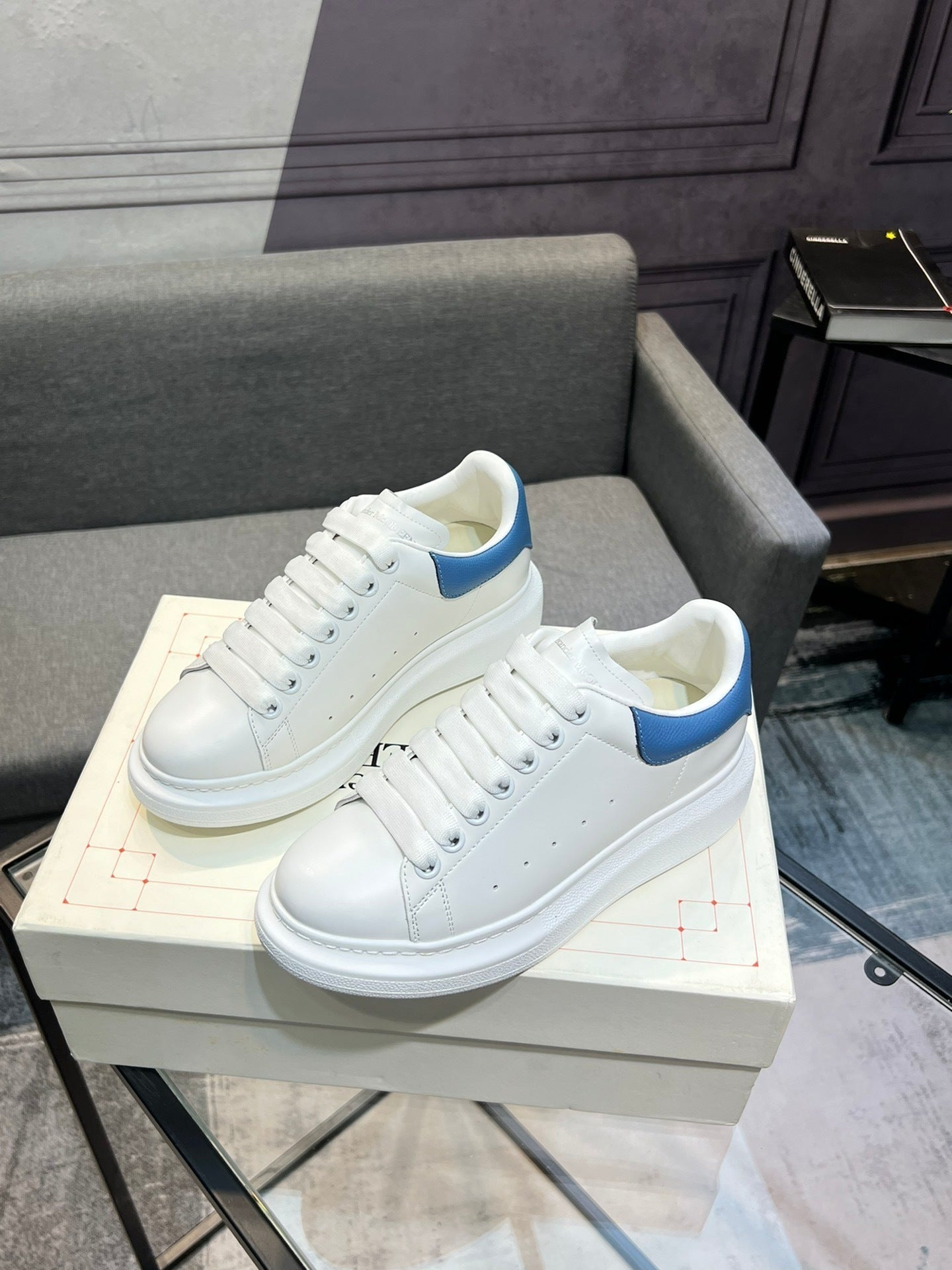 Alexander McQueen Oversized White Blue – Sneakers Uomo Donna | Taglie 34–45