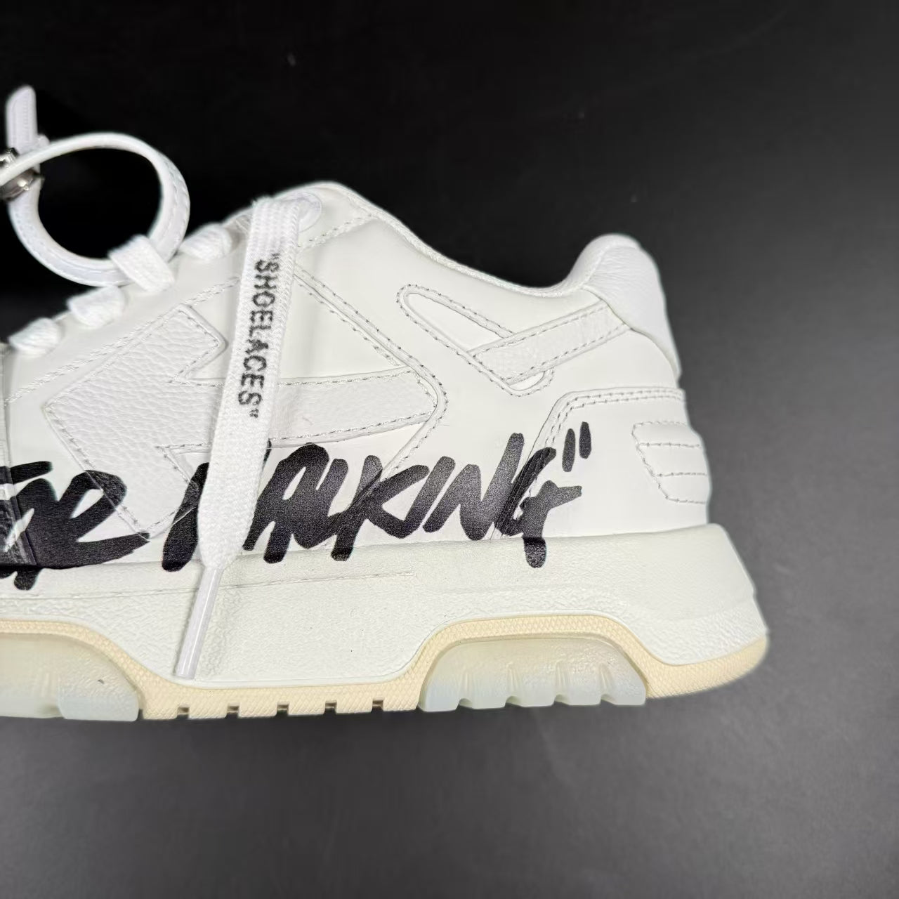 OFF-WHITE OUT OF OFFICE