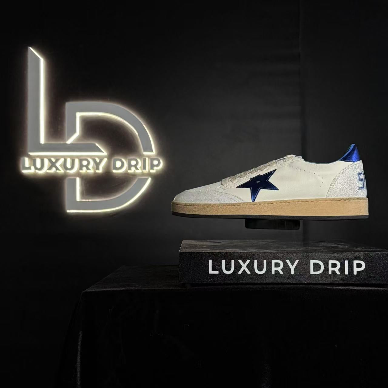 GOLDEN GOOSE WISHES